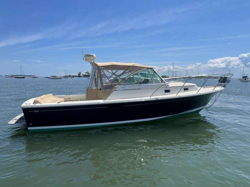 Hunt Yachts 29' Surfhunter