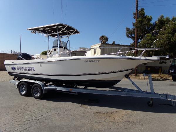 Defiance Commander 220 NT