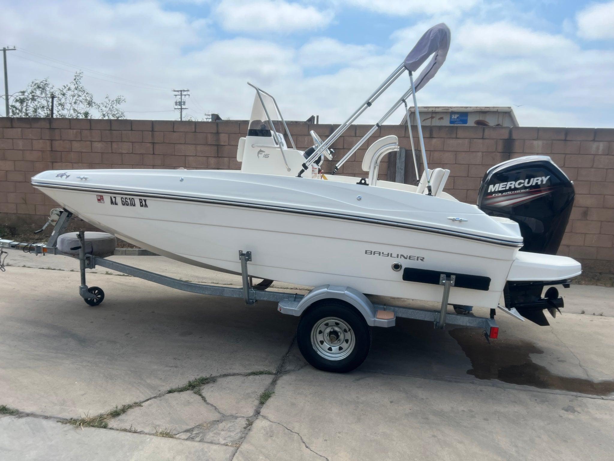 Bayliner Element F-16