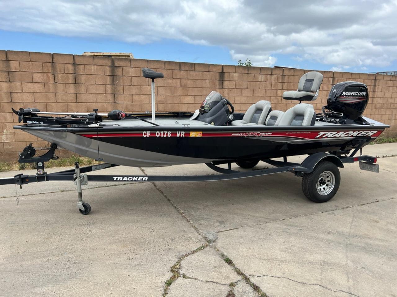 Tracker 175 TXW