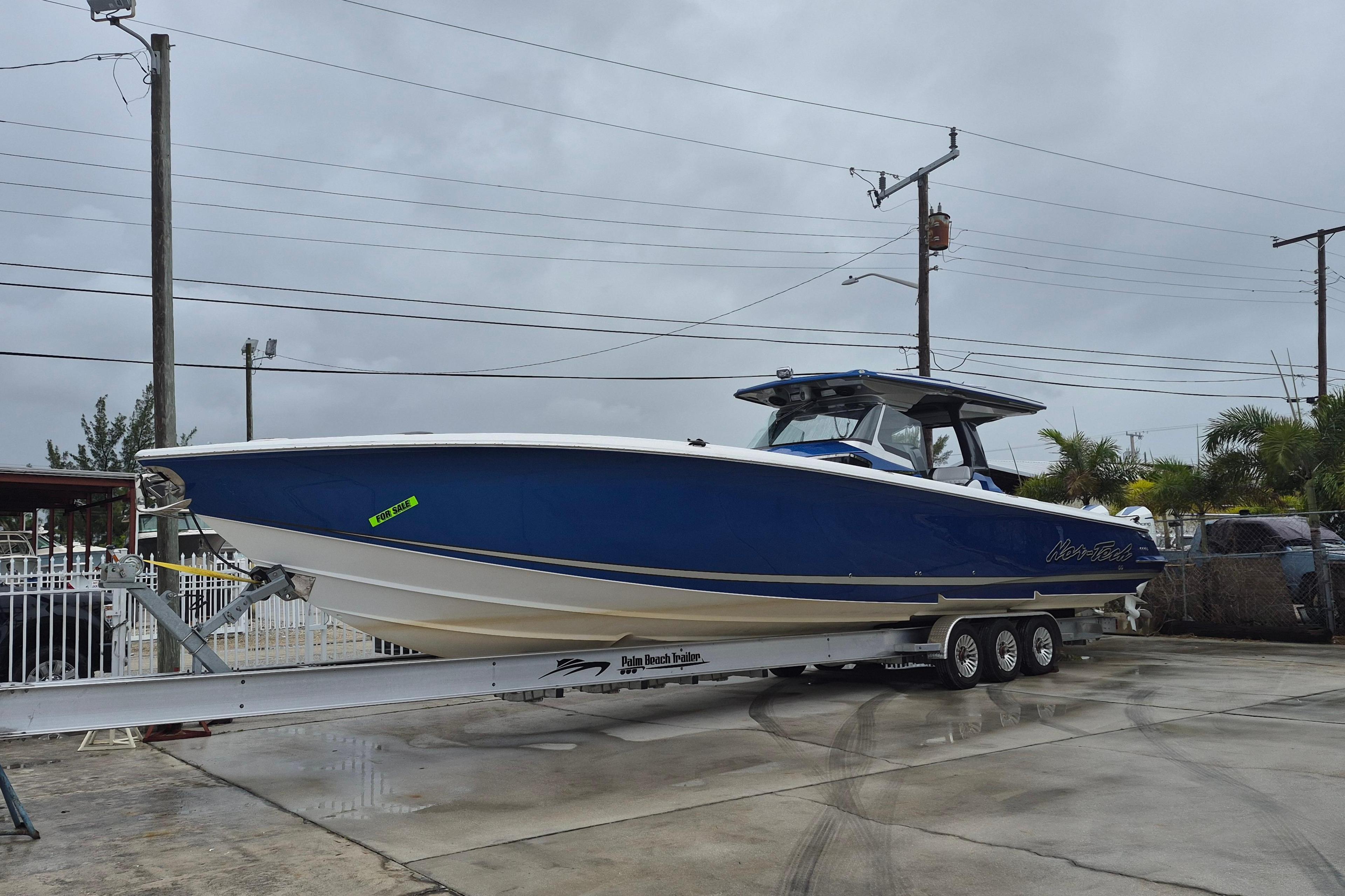 Nor-Tech 450 Sport Center Console