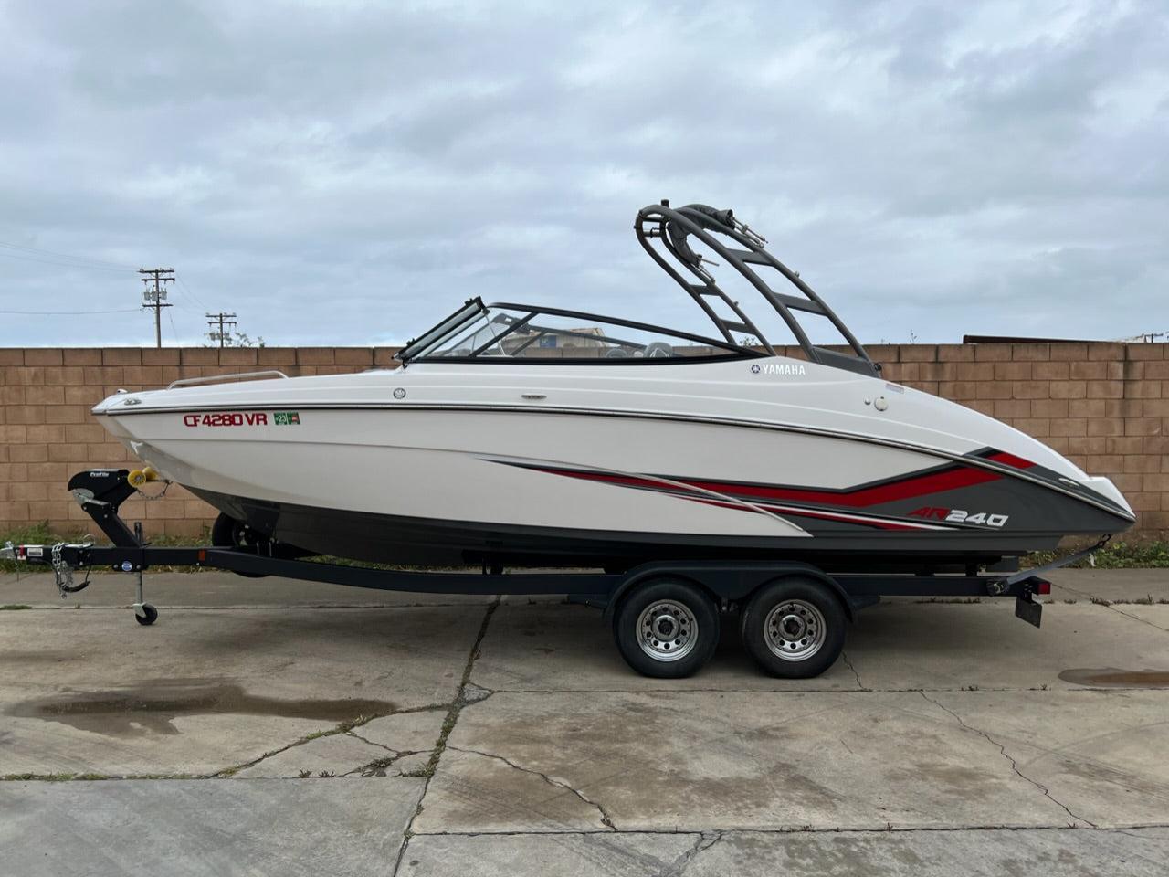 Yamaha AR240