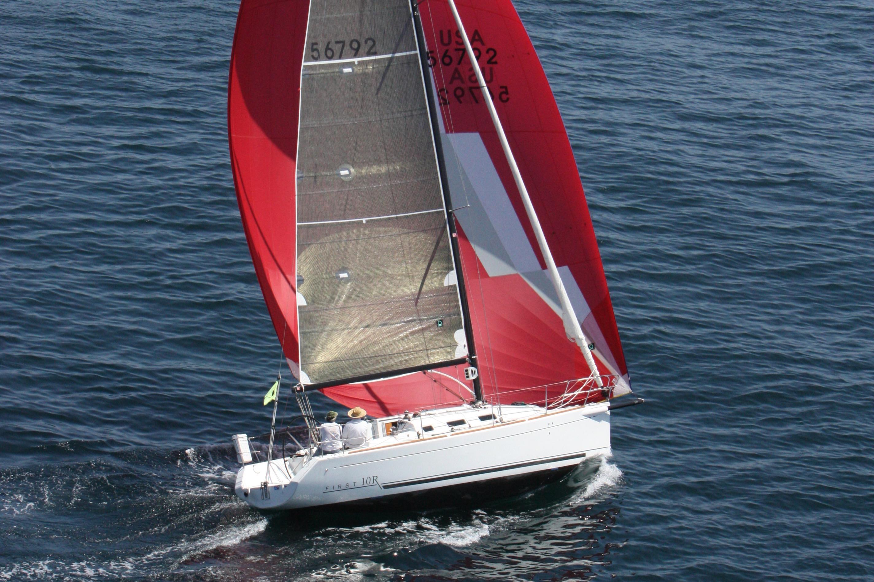 Beneteau First Class 10