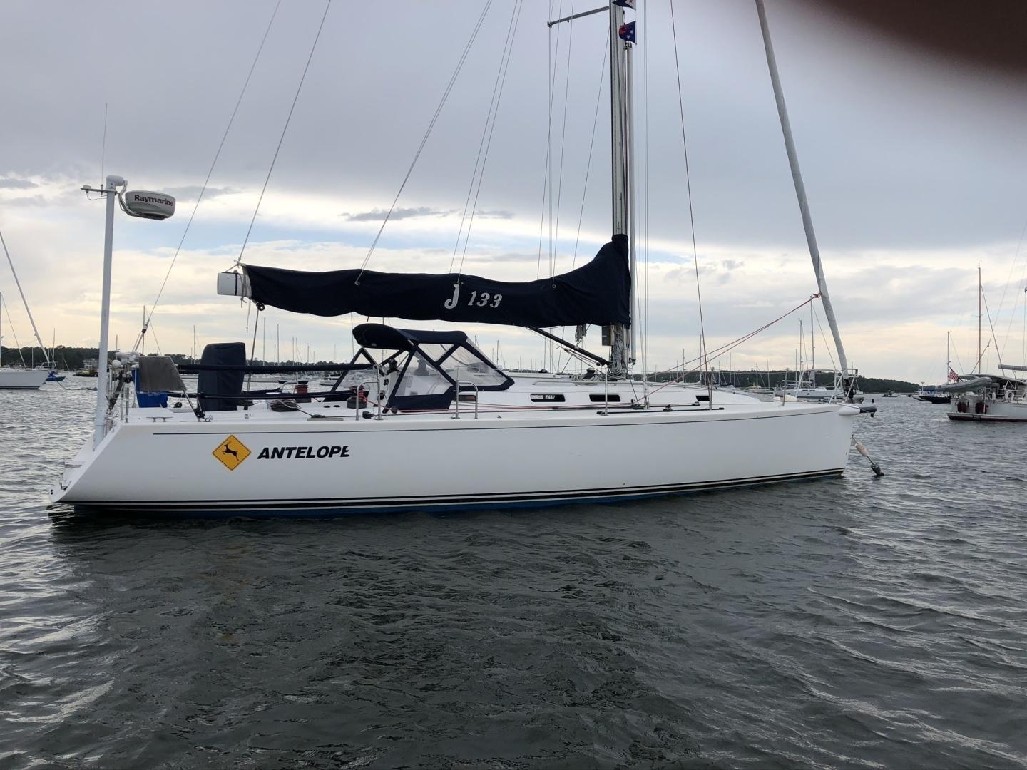 J Boats J/133