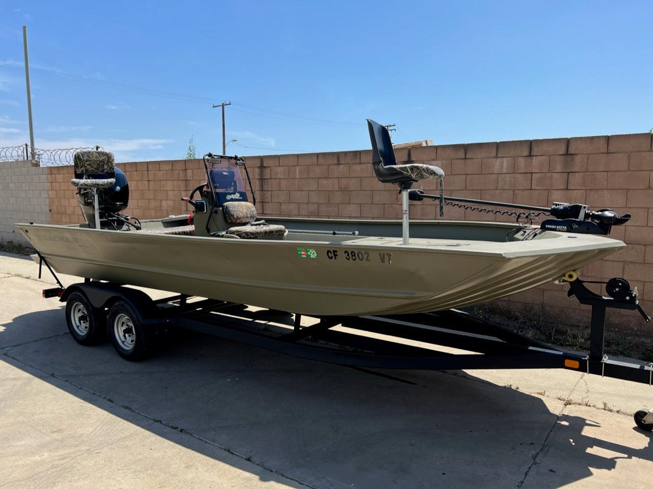 Tracker Grizzly 2072 CC