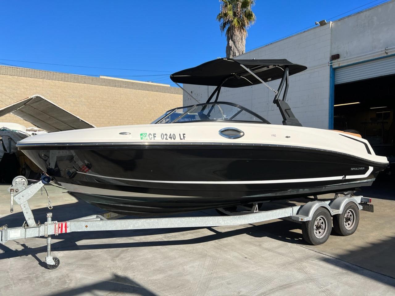 Bayliner VR6 Outboard