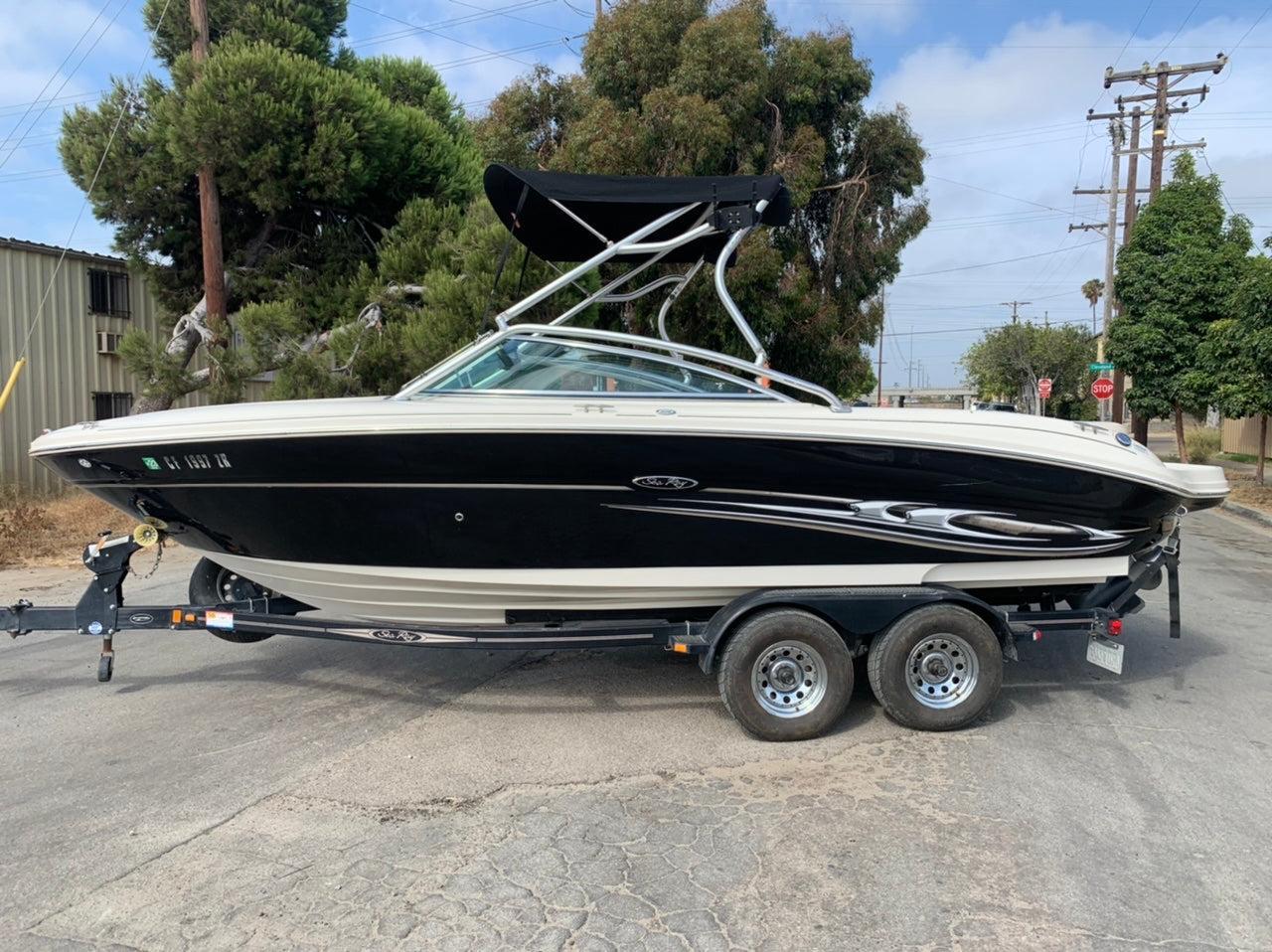 Sea Ray 220 Select