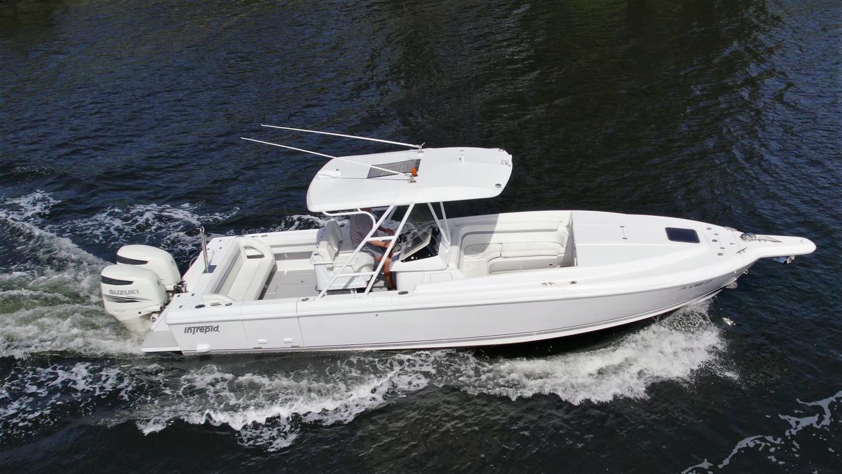 Intrepid 32