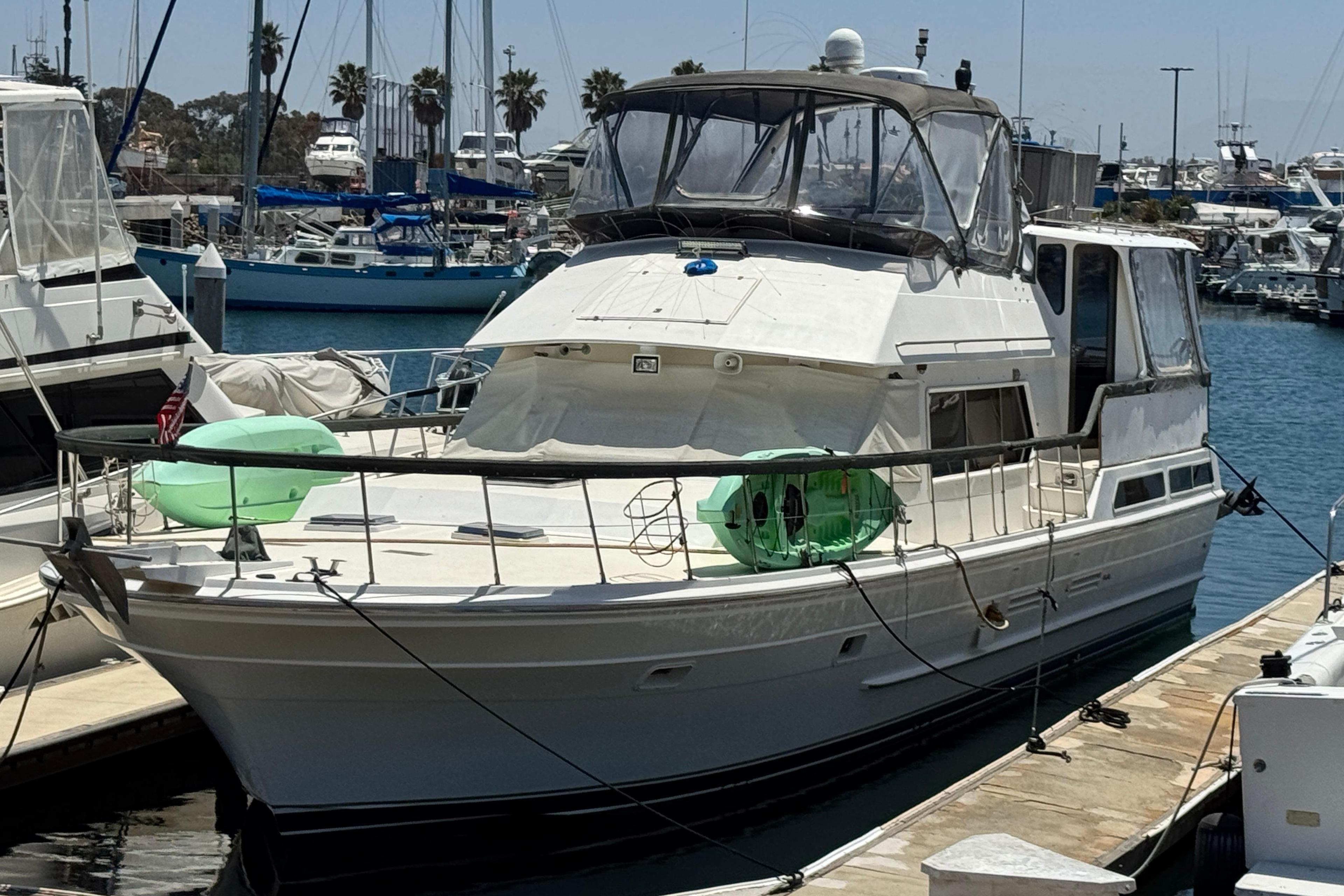 Spindrift 52 Aft Cabin Motor Yacht
