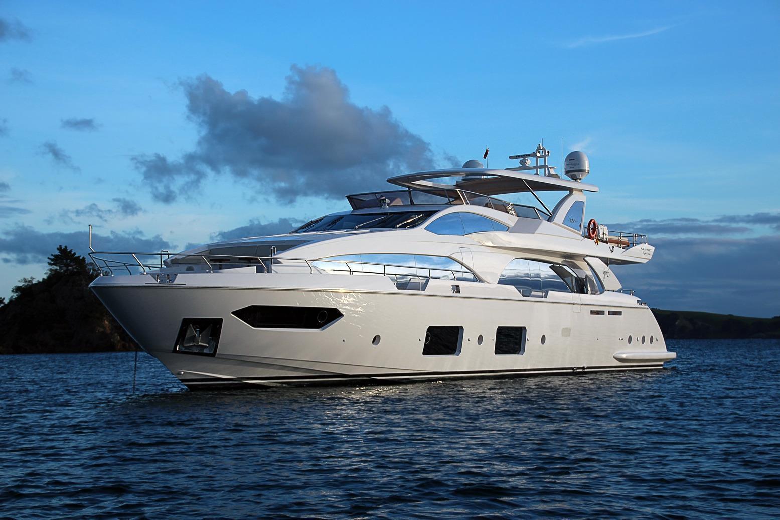 Azimut Grande 100