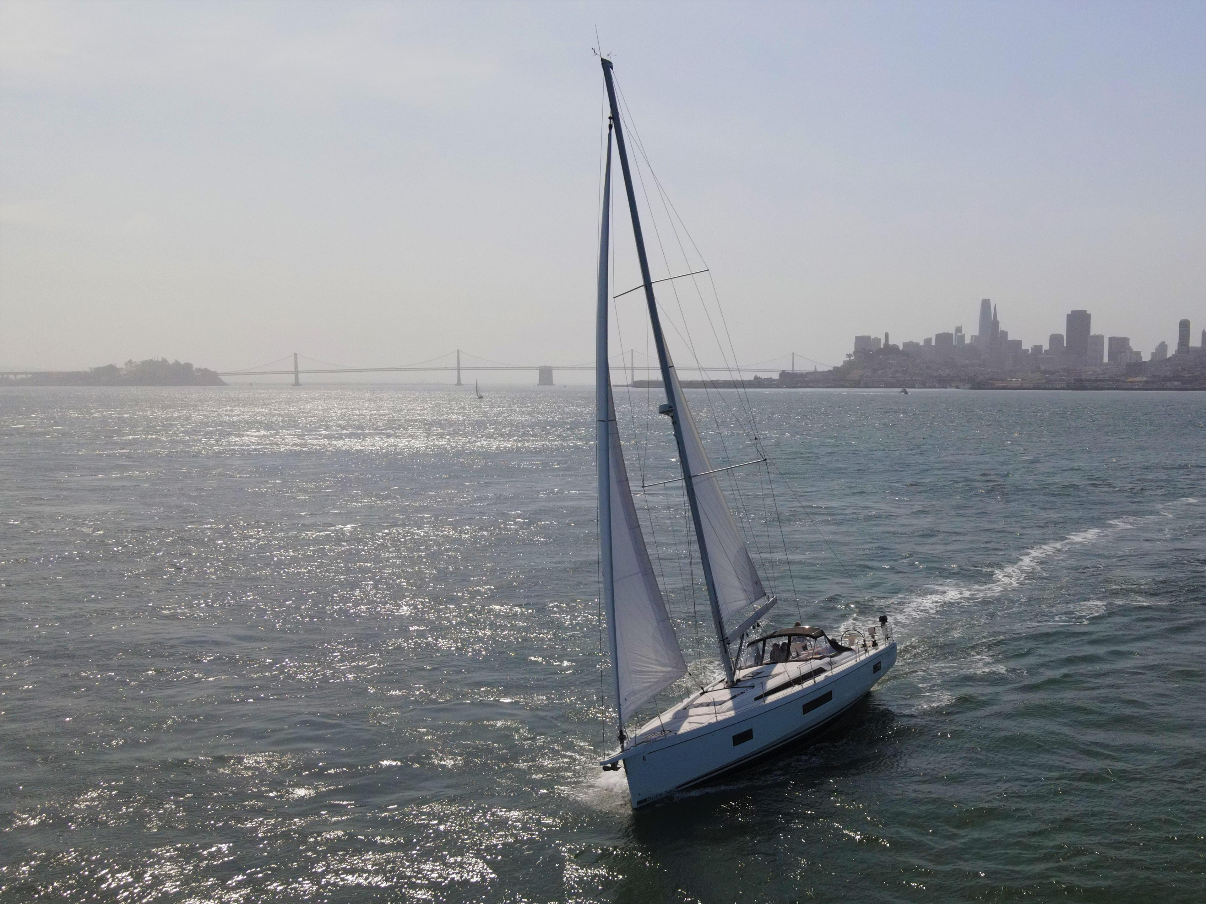 Beneteau Oceanis 51.1 for sale