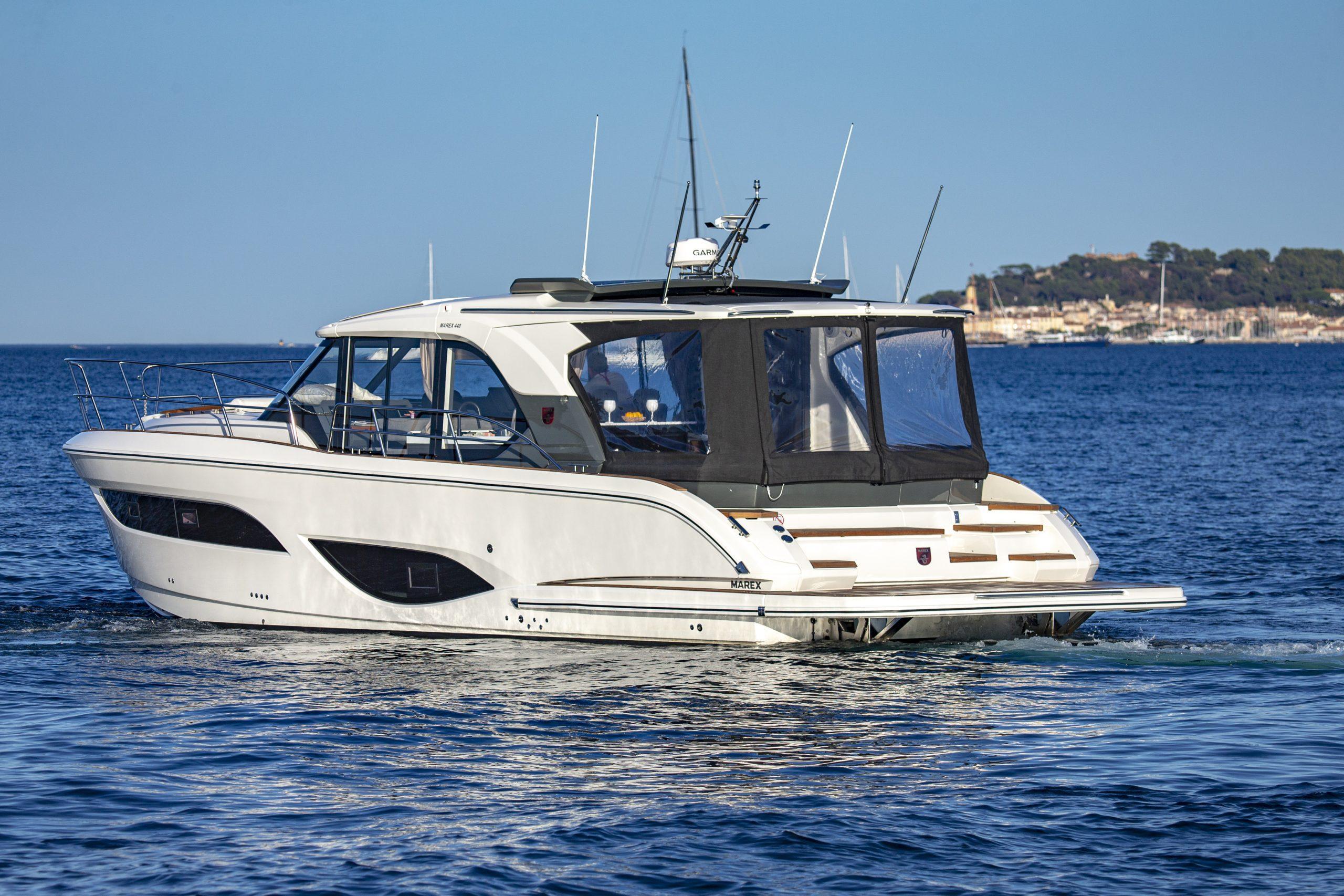 Marex 440 Gourmet Cruiser