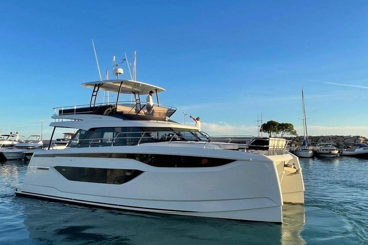 Prestige M48