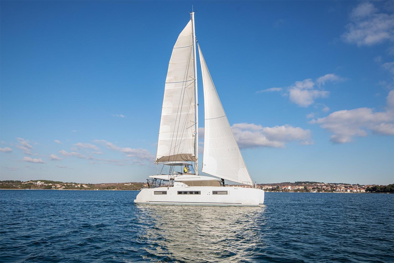 Lagoon 50