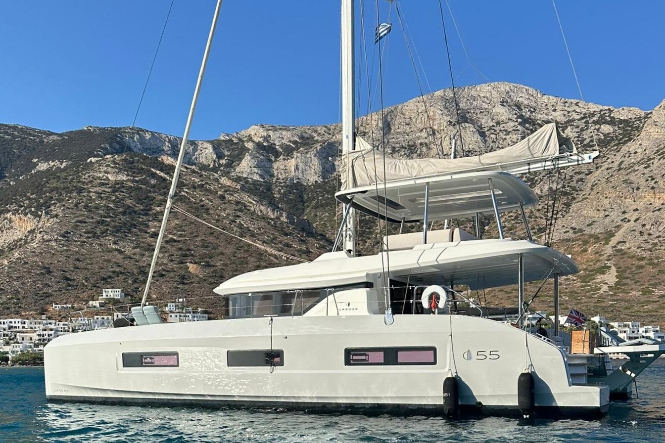 Lagoon 55