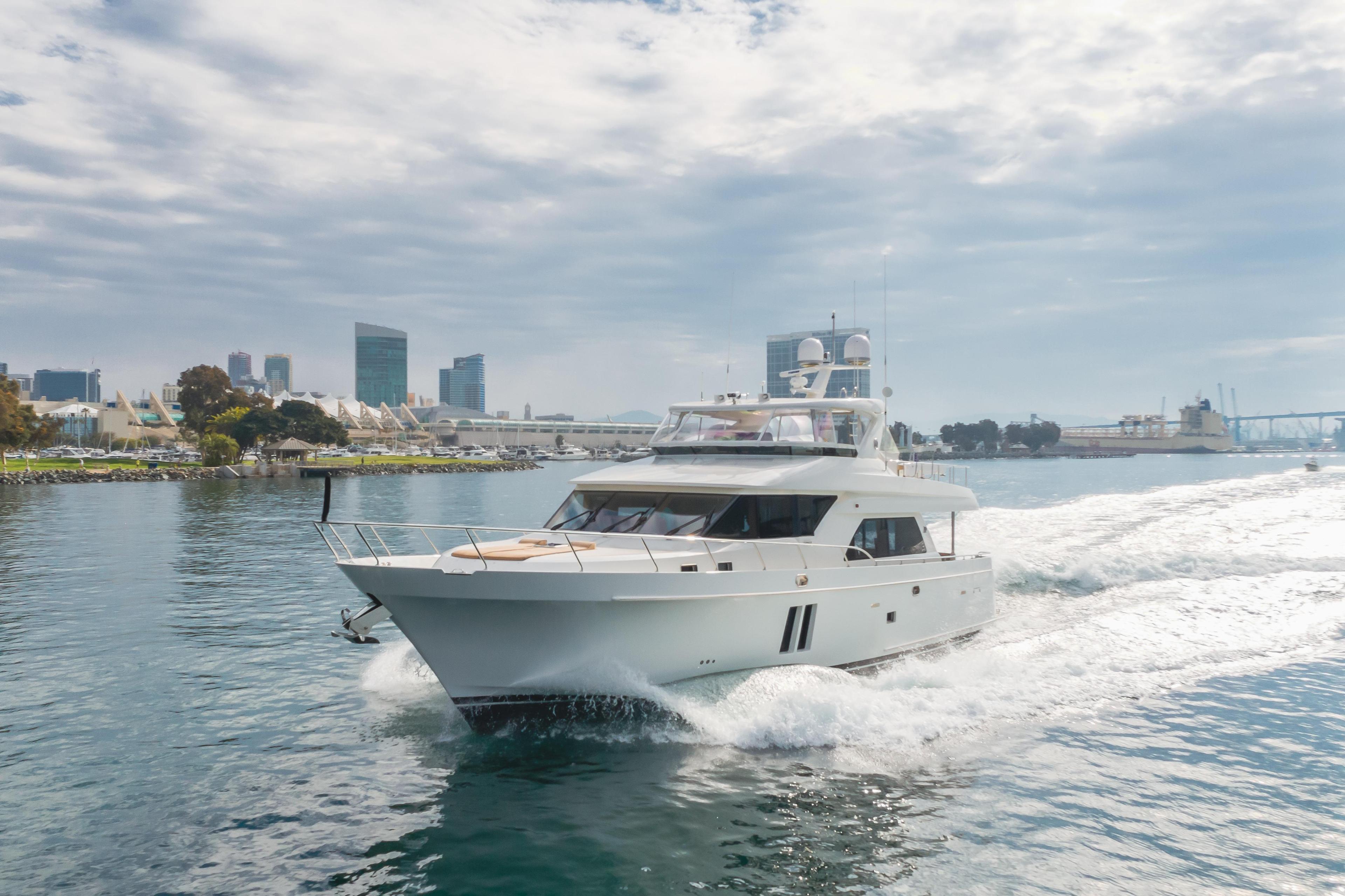 Ocean Alexander 72 Pilothouse