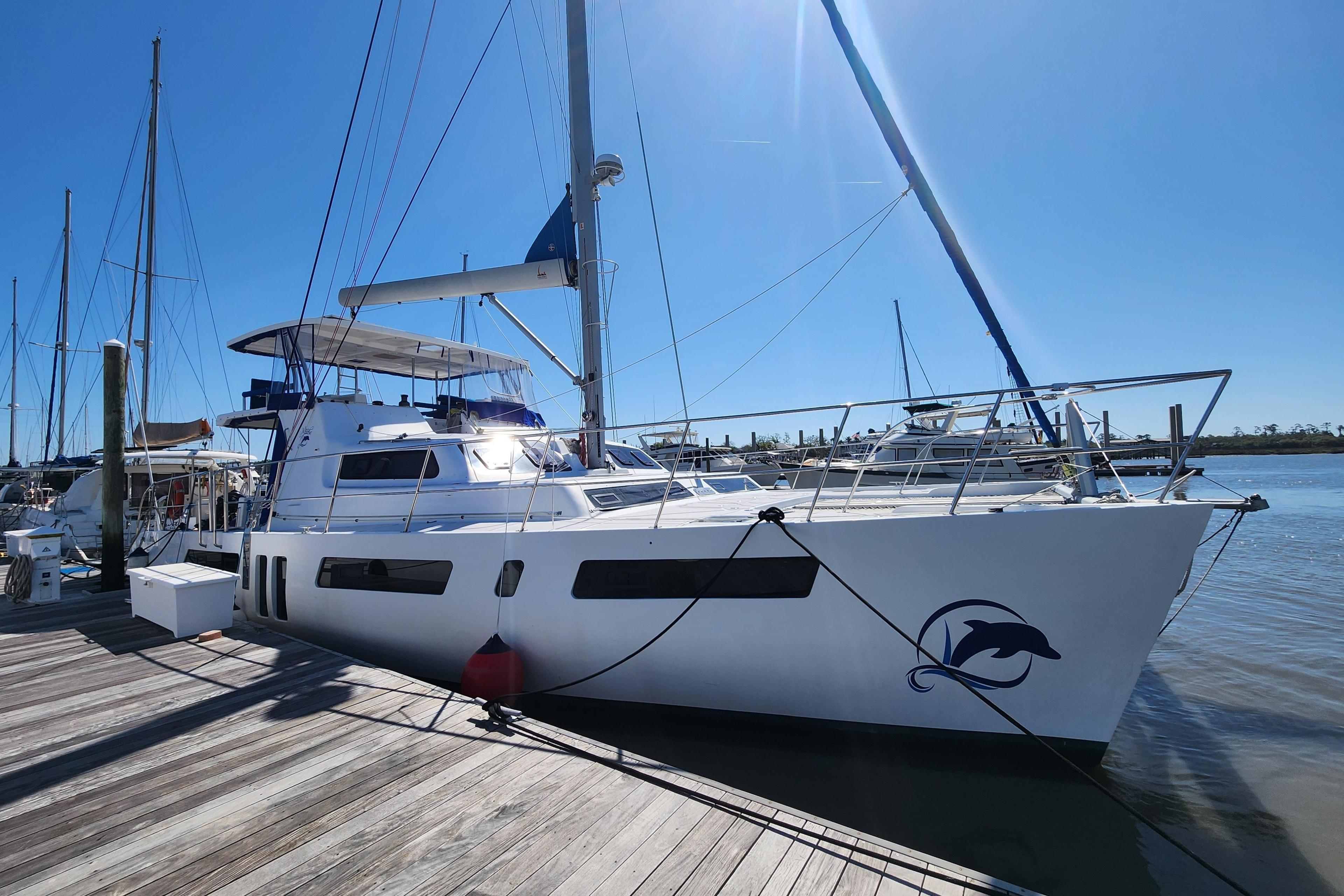 Royal Cape Catamarans Majestic 570