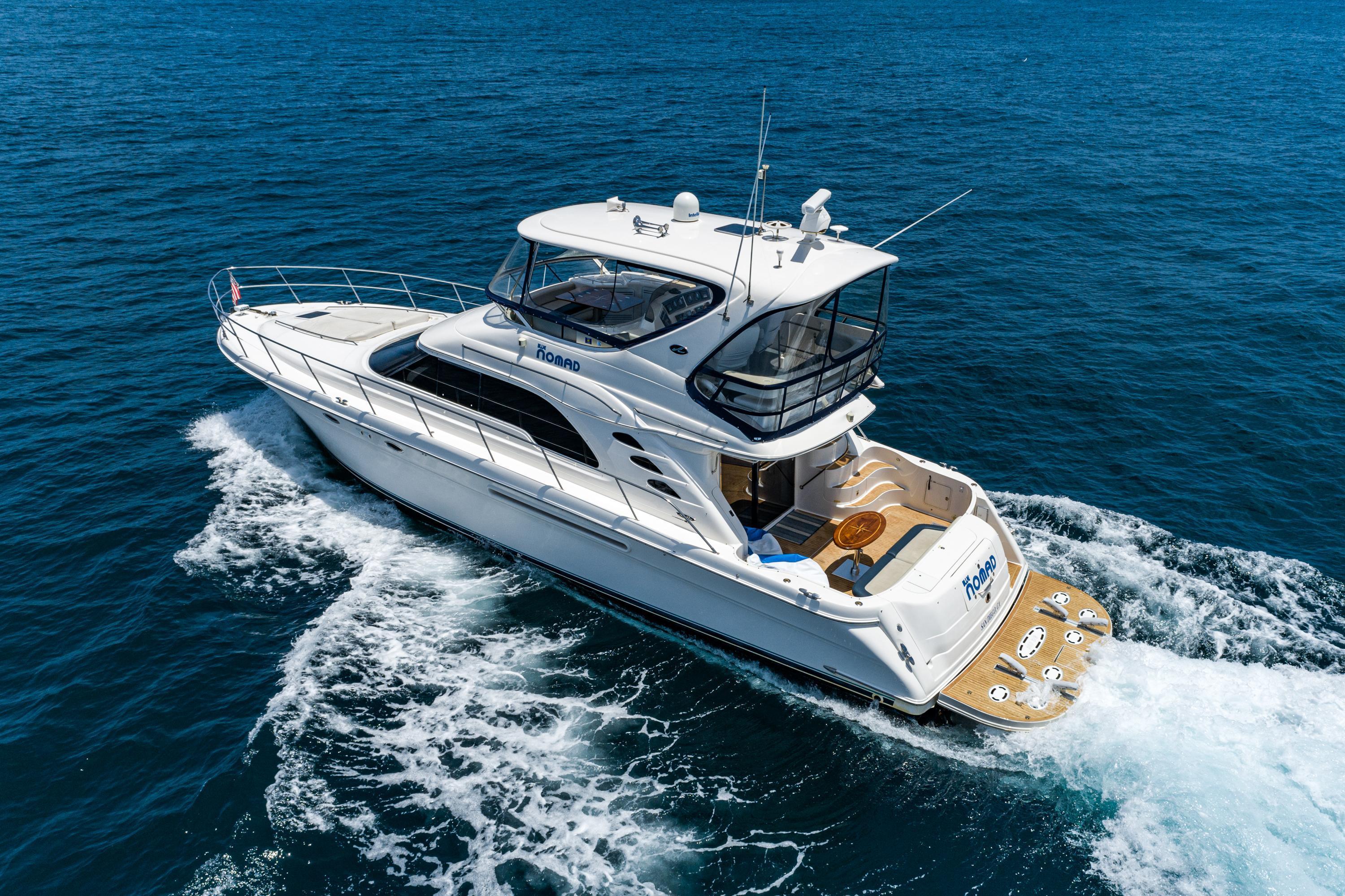 Sea Ray 560 Sedan Bridge