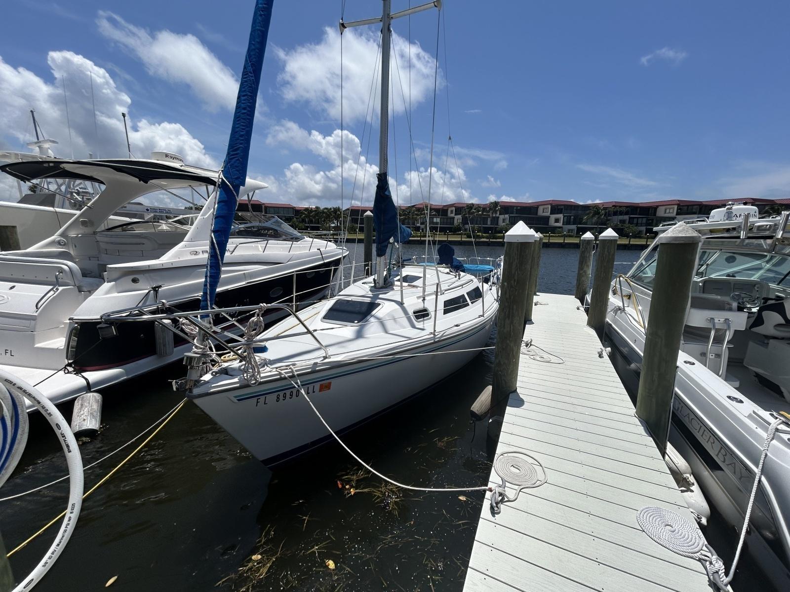 Catalina 28