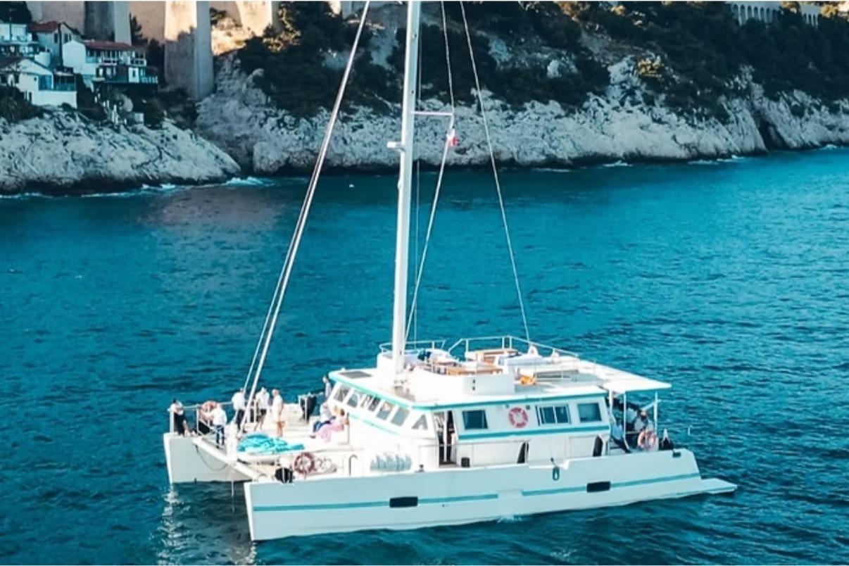 2017 Custom Maxi Catamaran - Day Charter