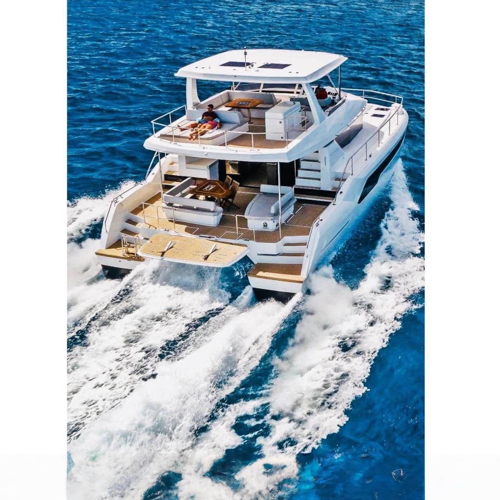 Leopard 53 Powercat