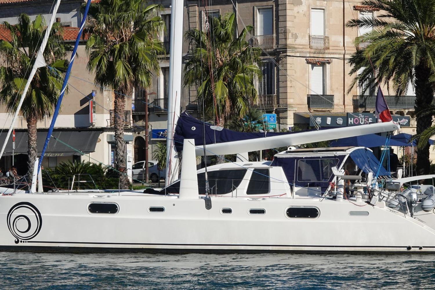 Catana 582 for sale