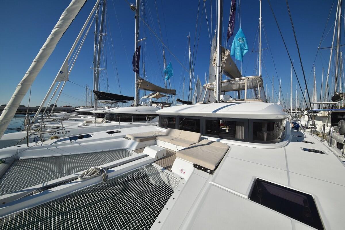 Lagoon 50