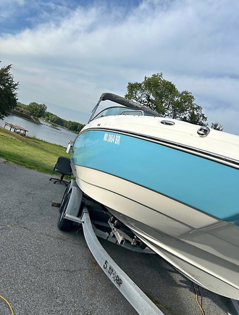 NauticStar 240