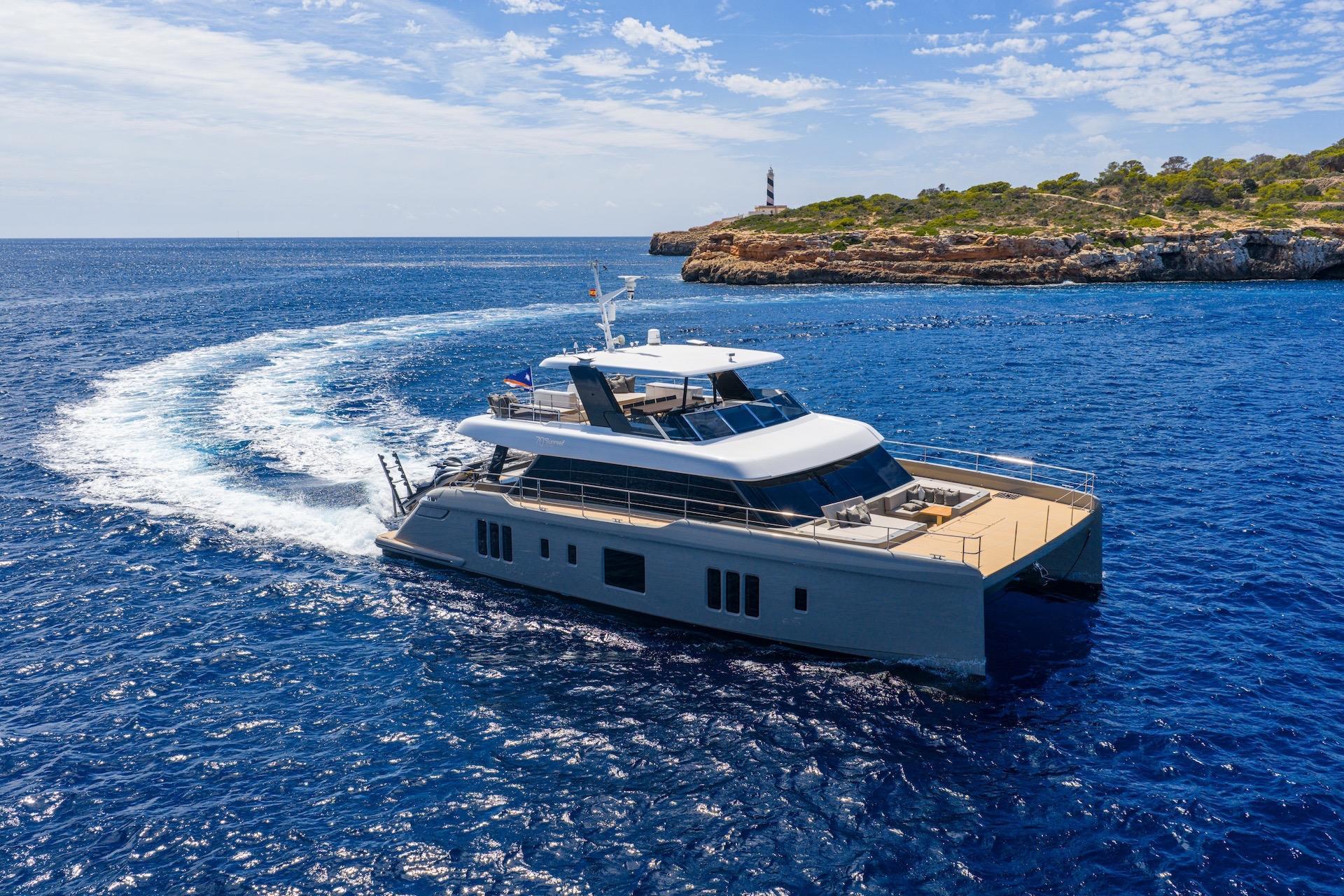 Sunreef Power Cat