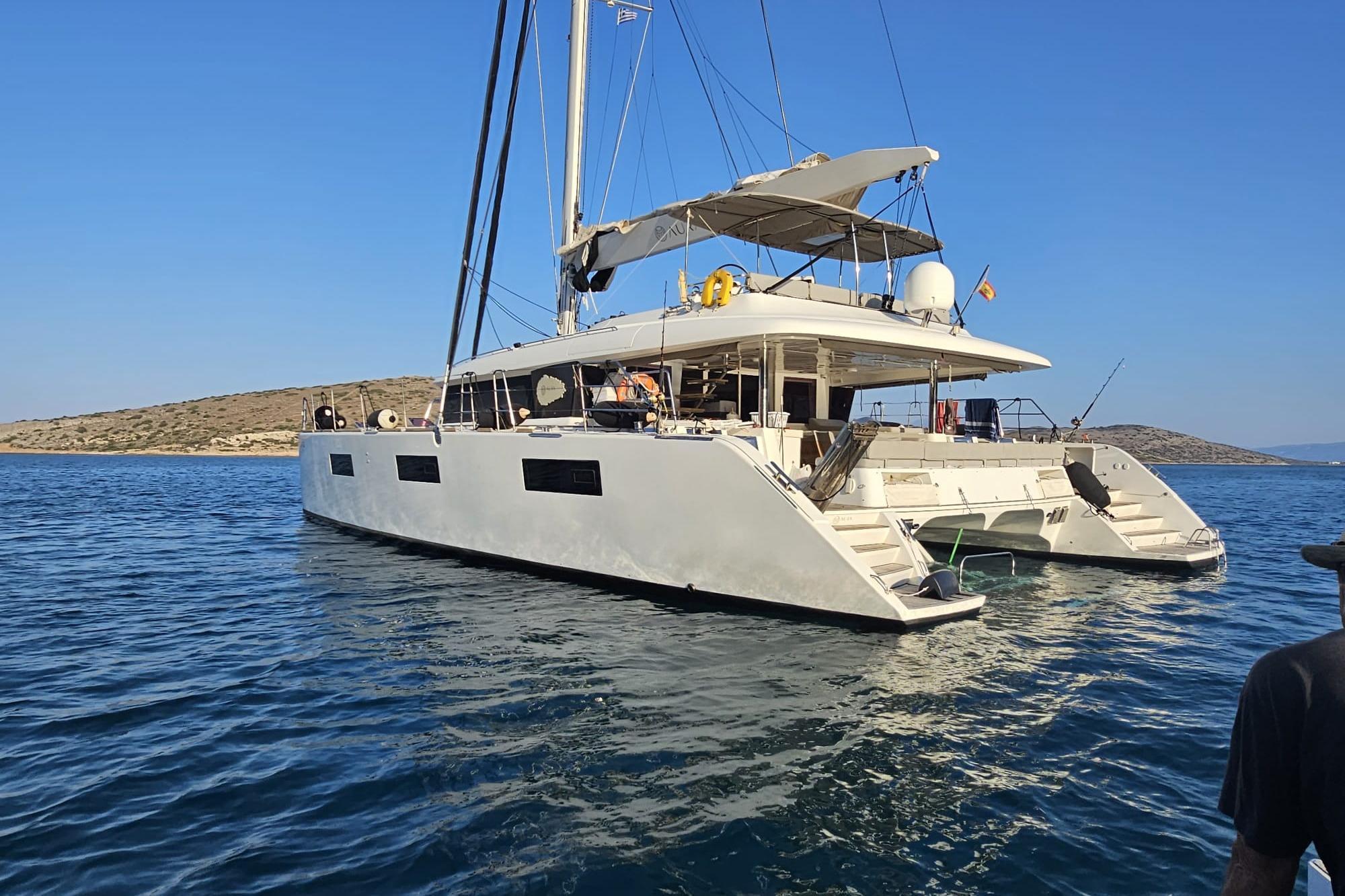 Lagoon 620 for sale