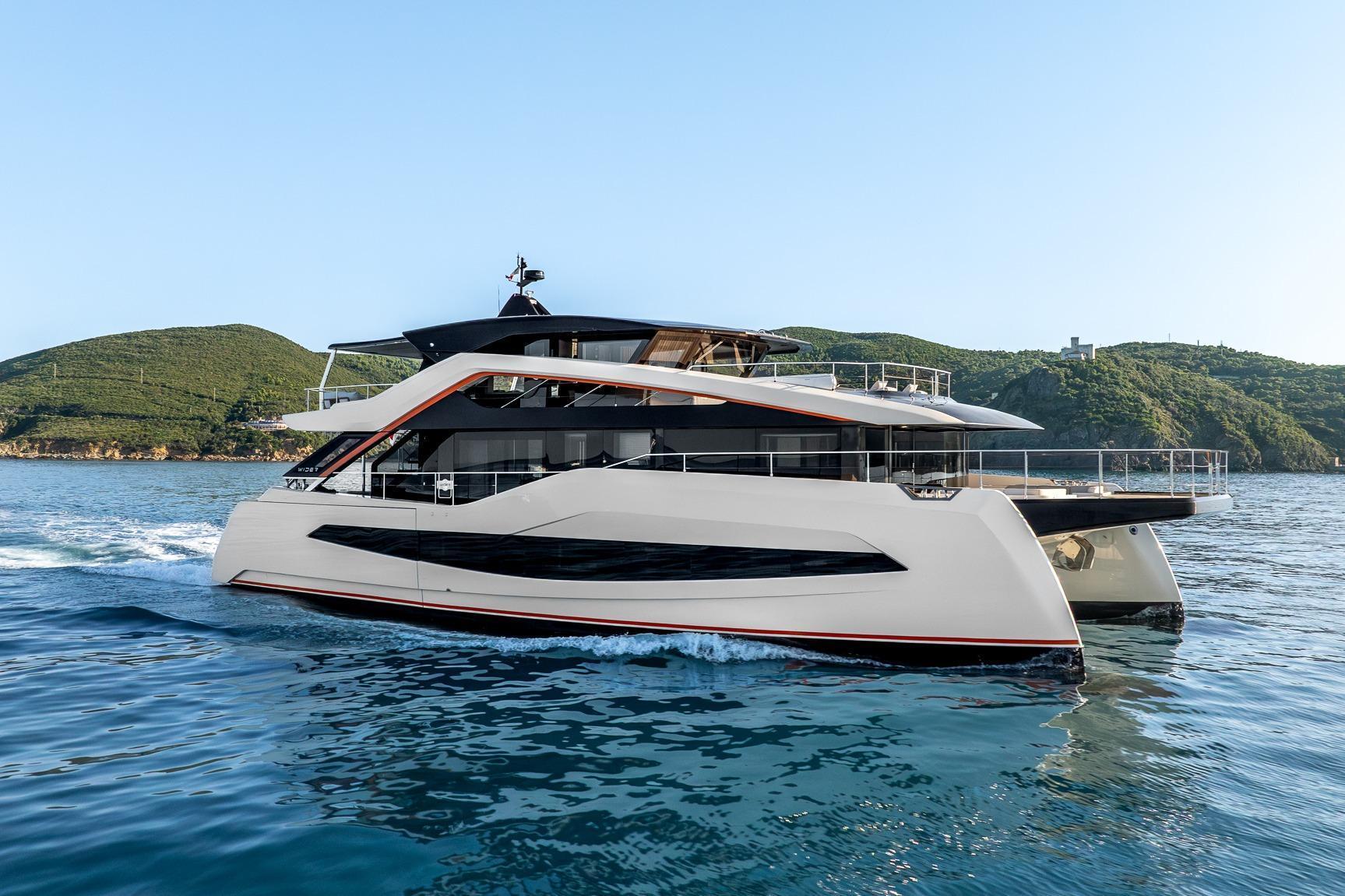 Wider Yachts WiderCat 92