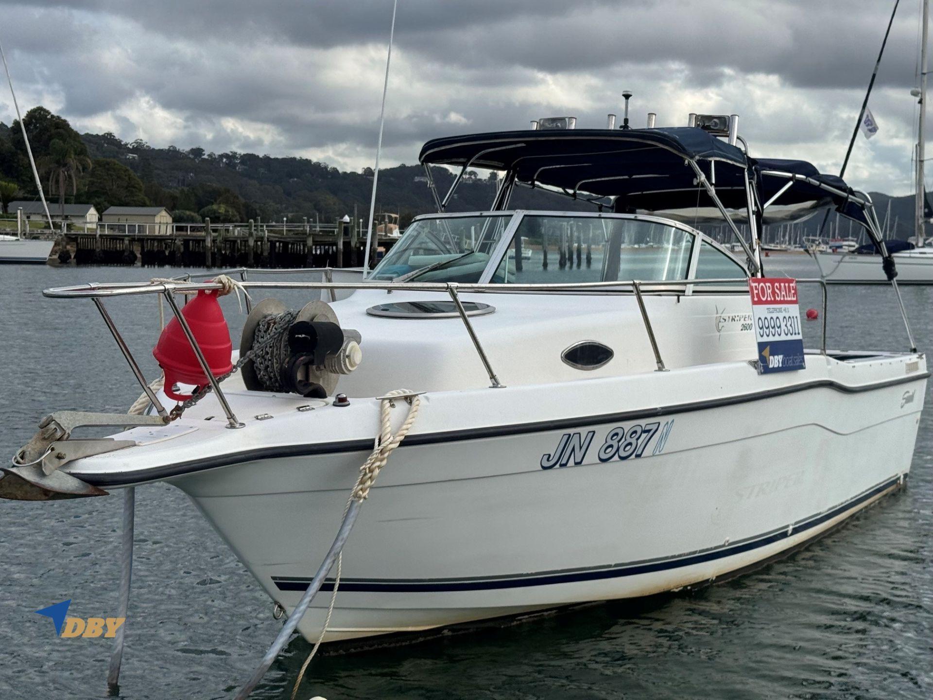 Seaswirl Striper 2600