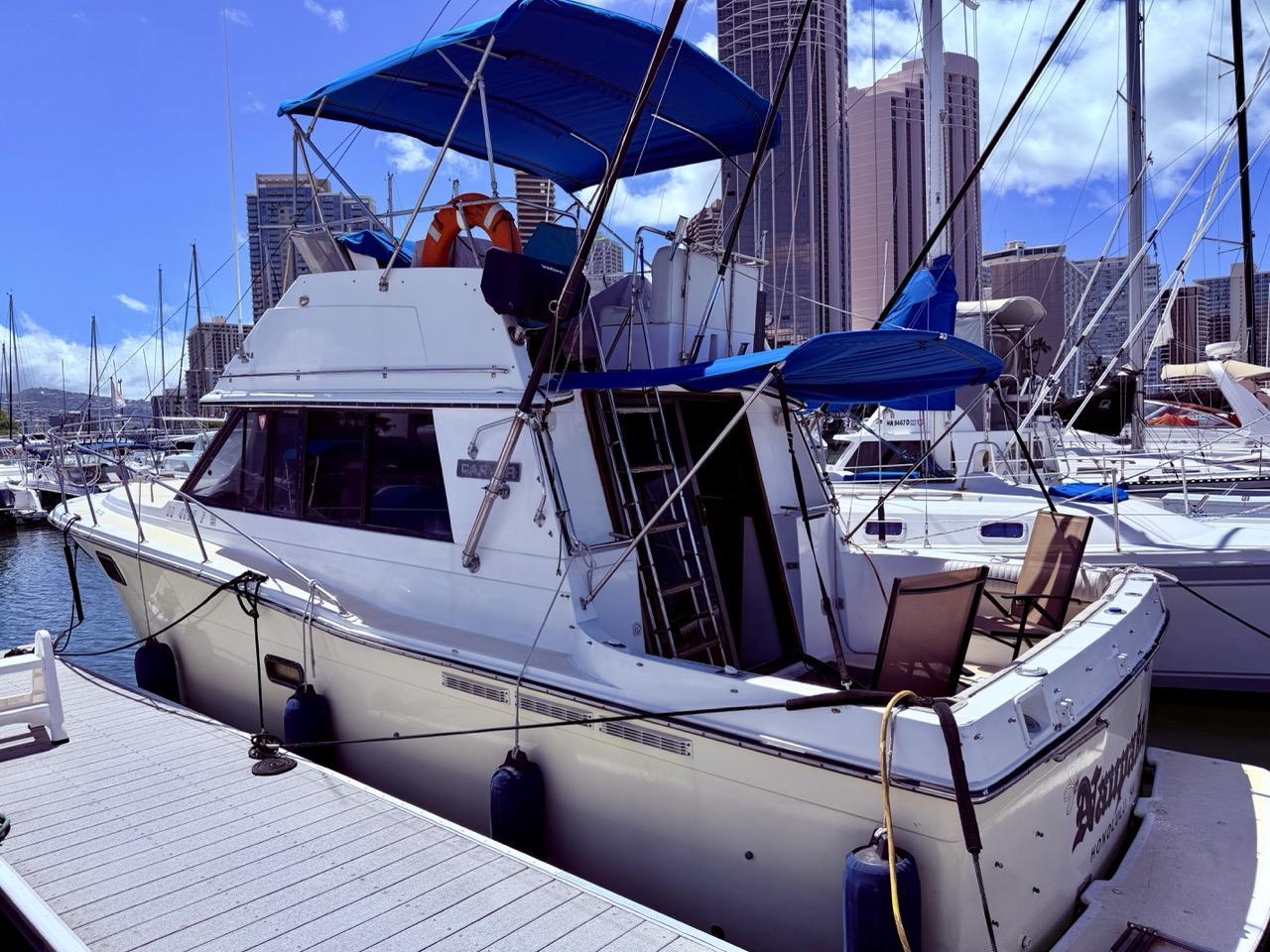 Carver 3227 Convertible