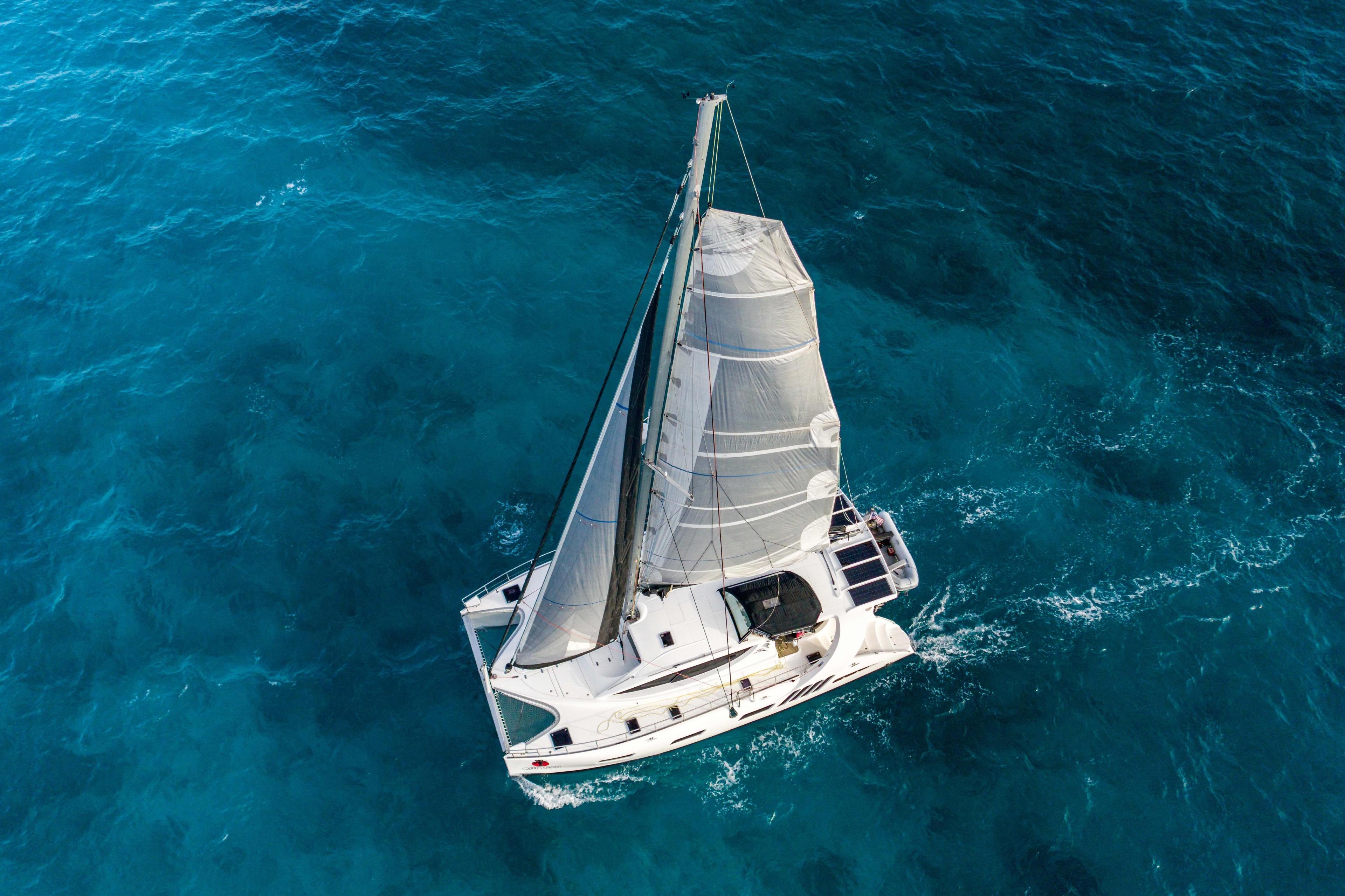 Xquisite Yachts X5 Sail