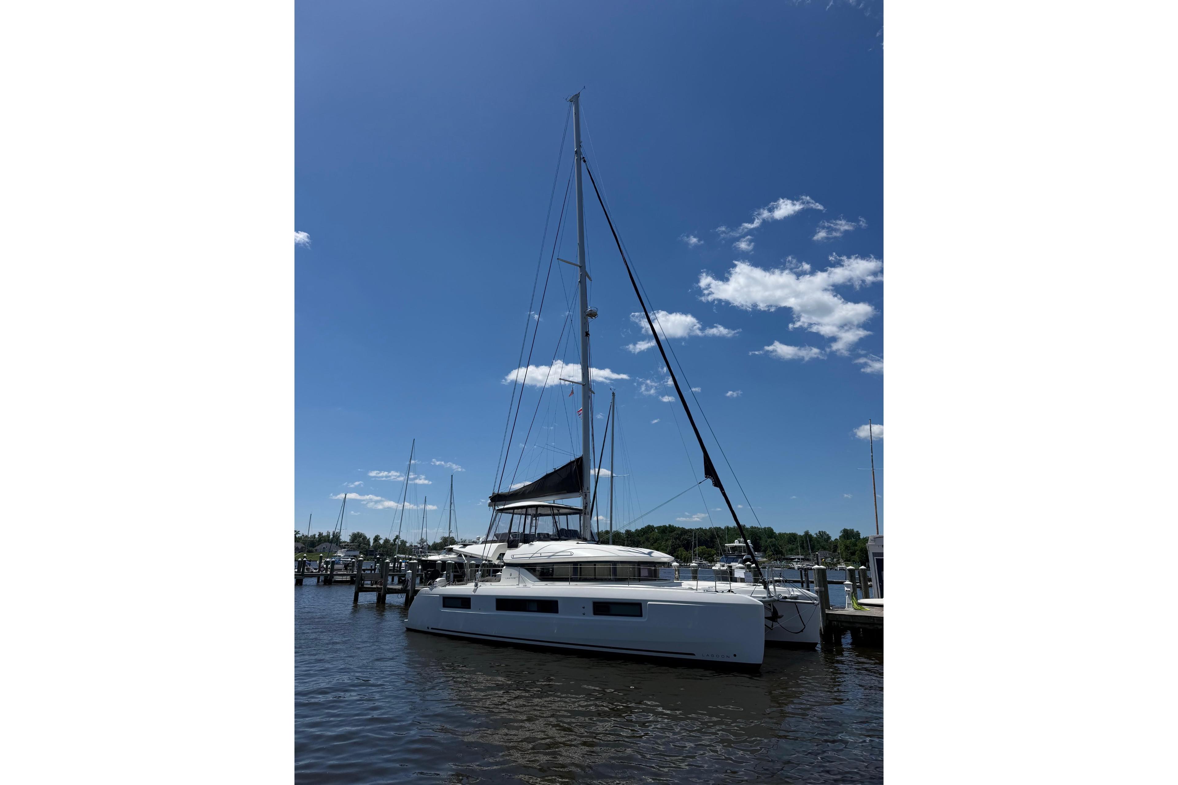 Lagoon 50