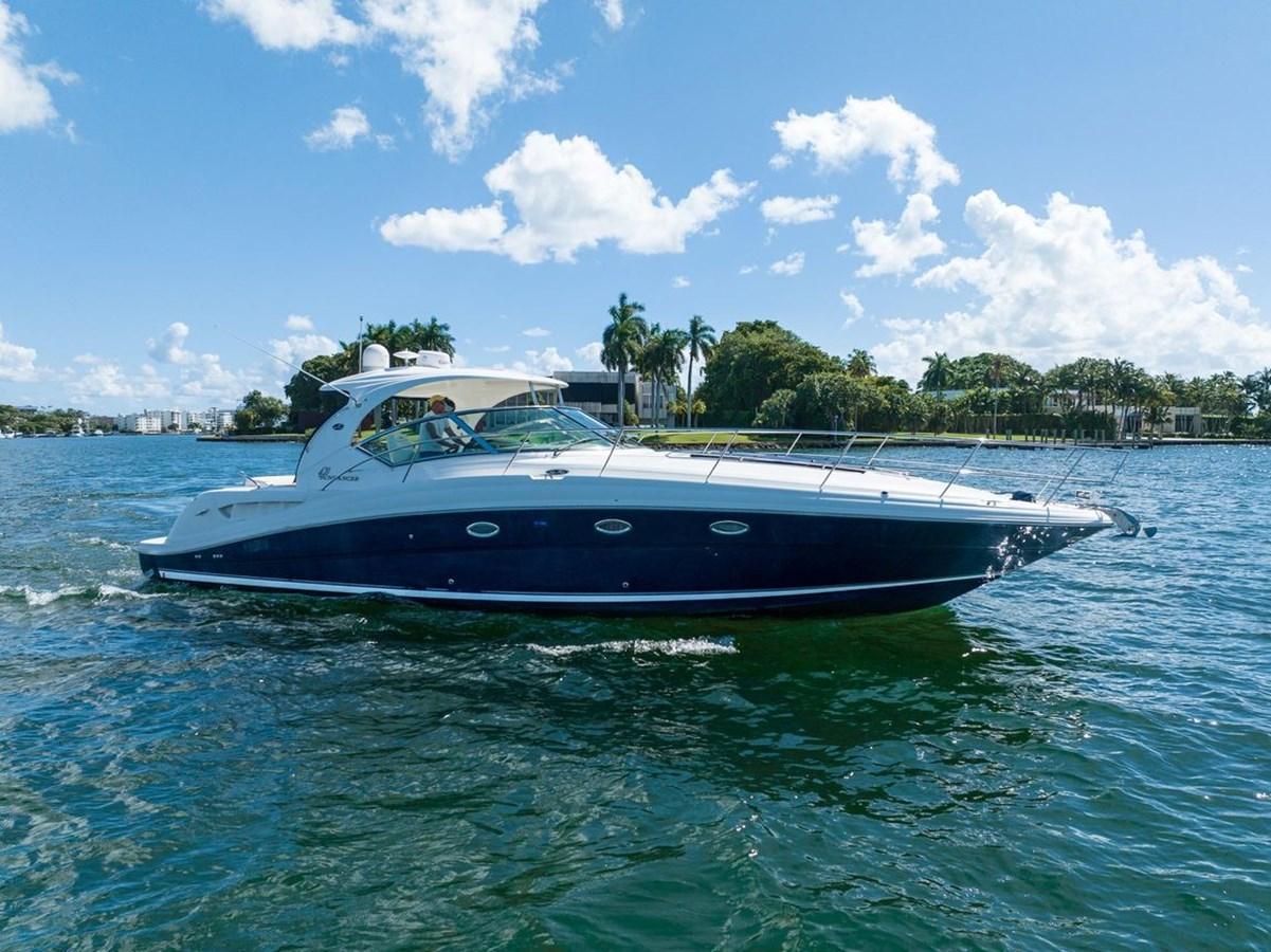 Sea Ray 420 Sundancer