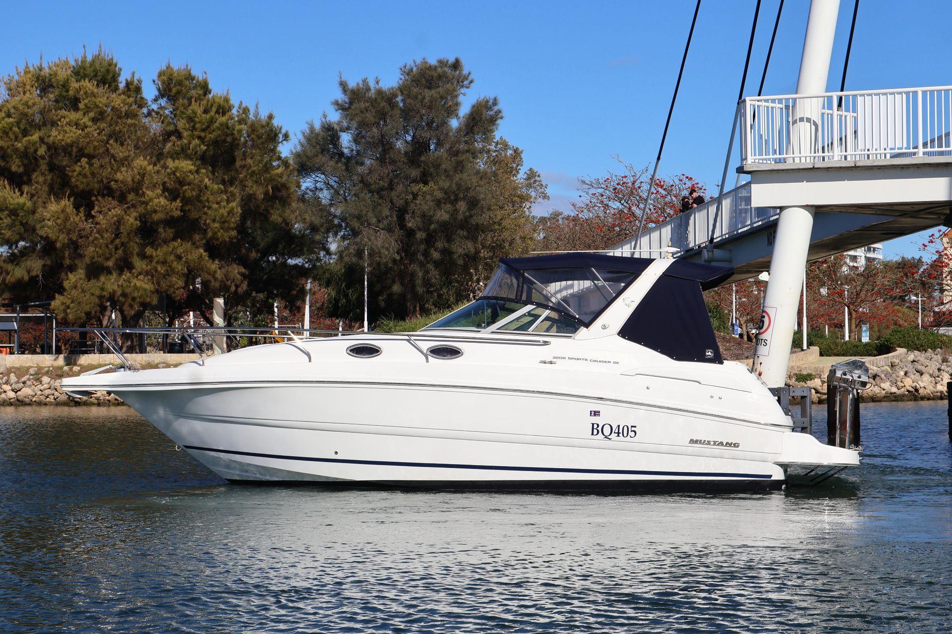 Mustang 3200 SE Sportscruiser