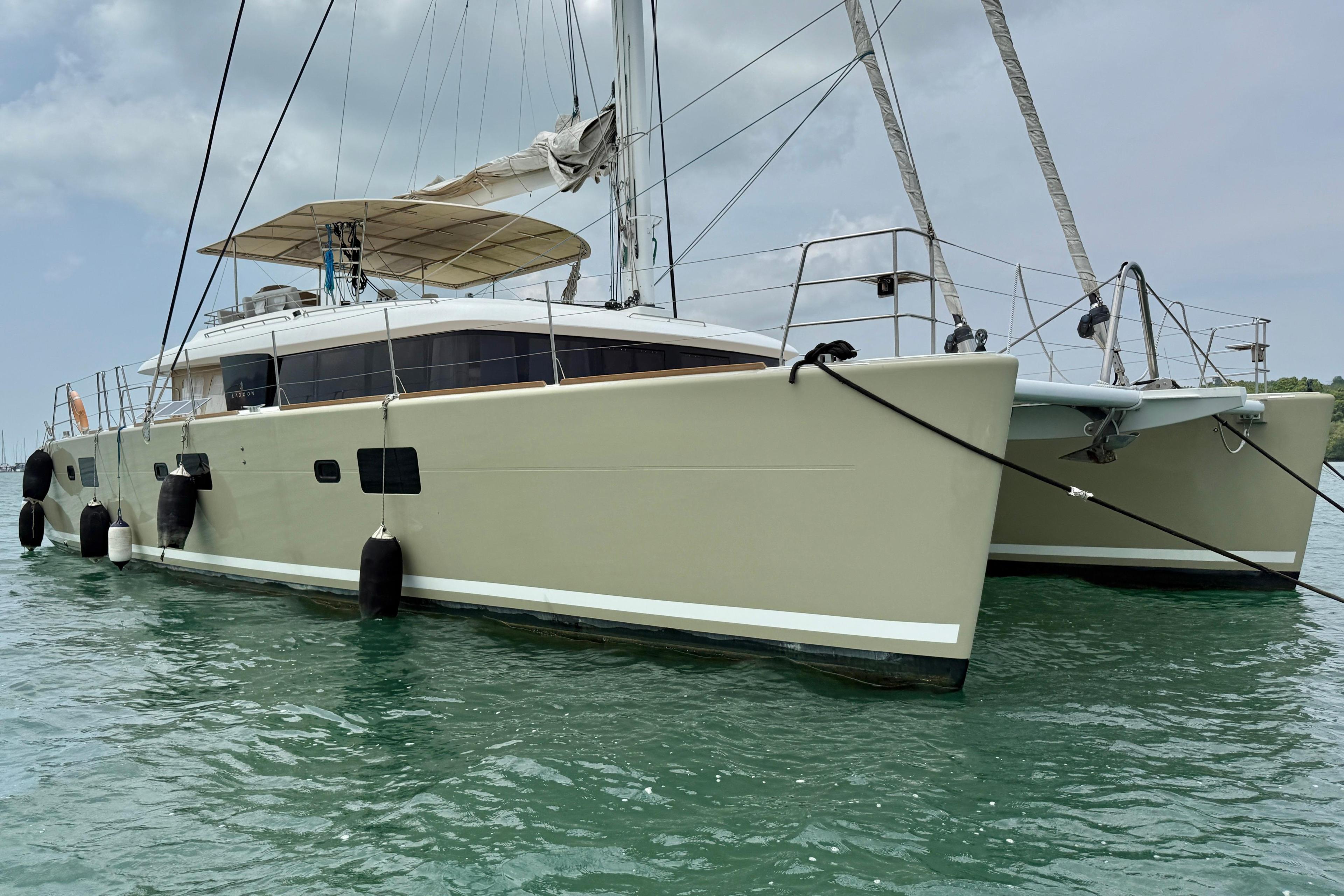 Lagoon 620