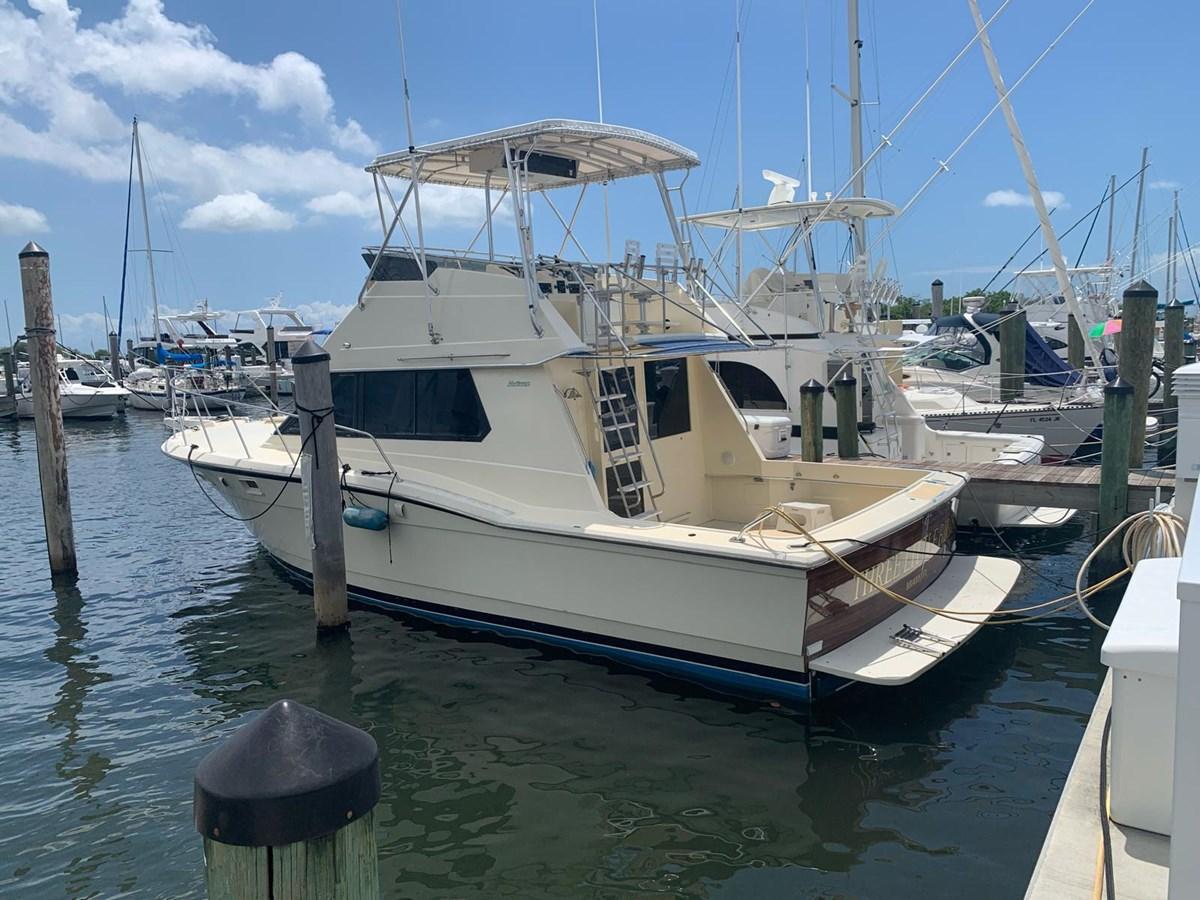 Hatteras 36 Convertible for sale