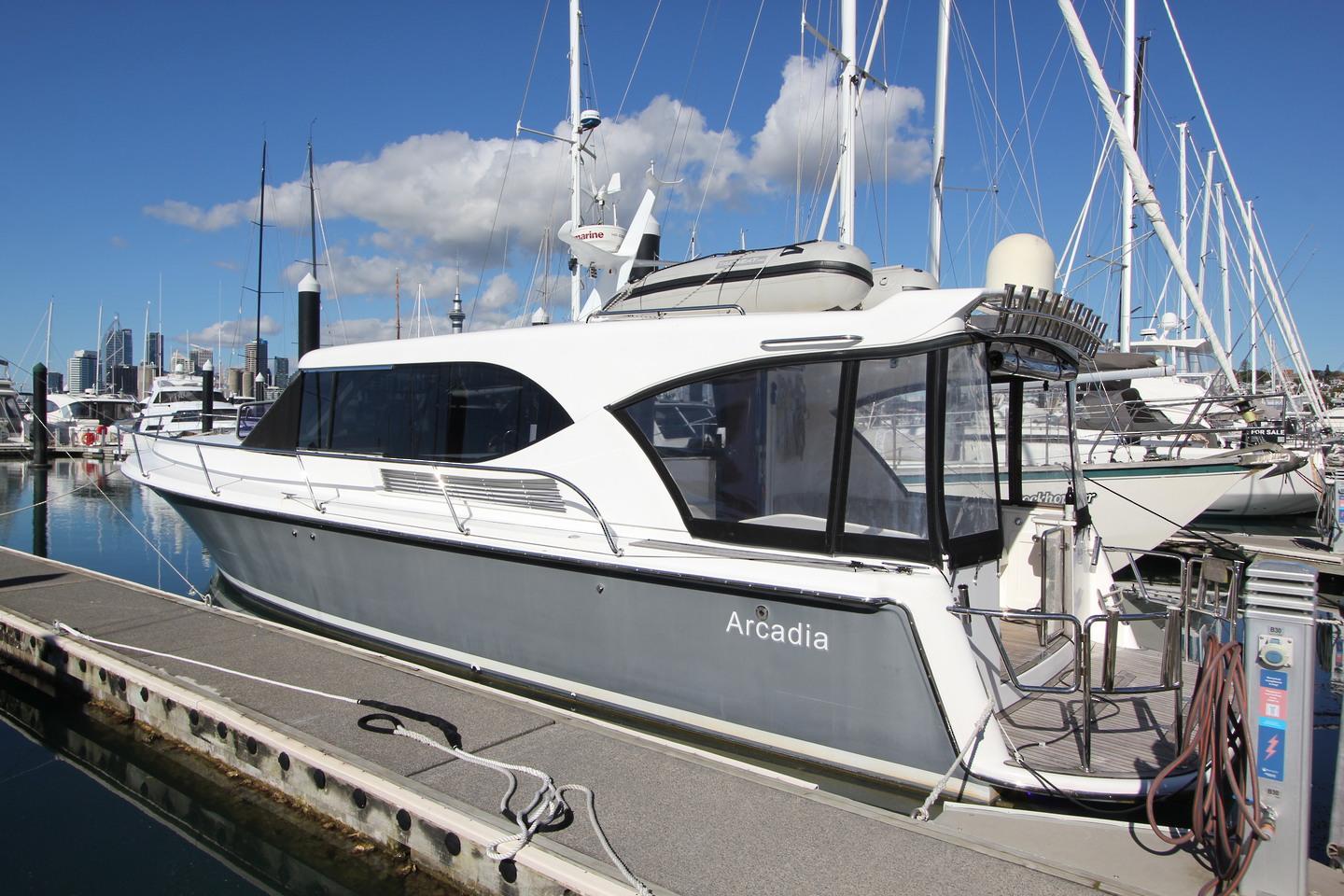 Salthouse Corsair 44E