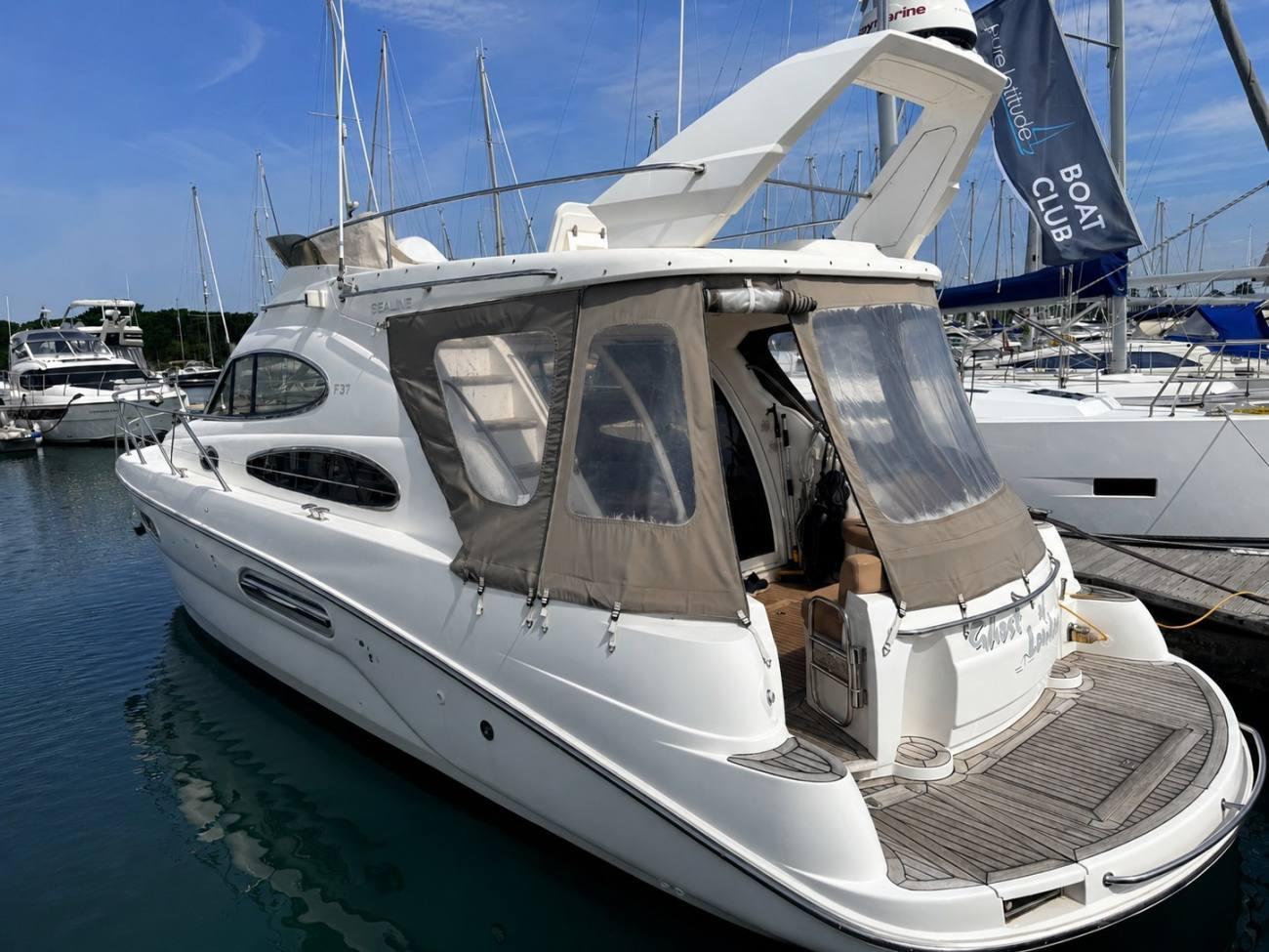 Sealine International F37