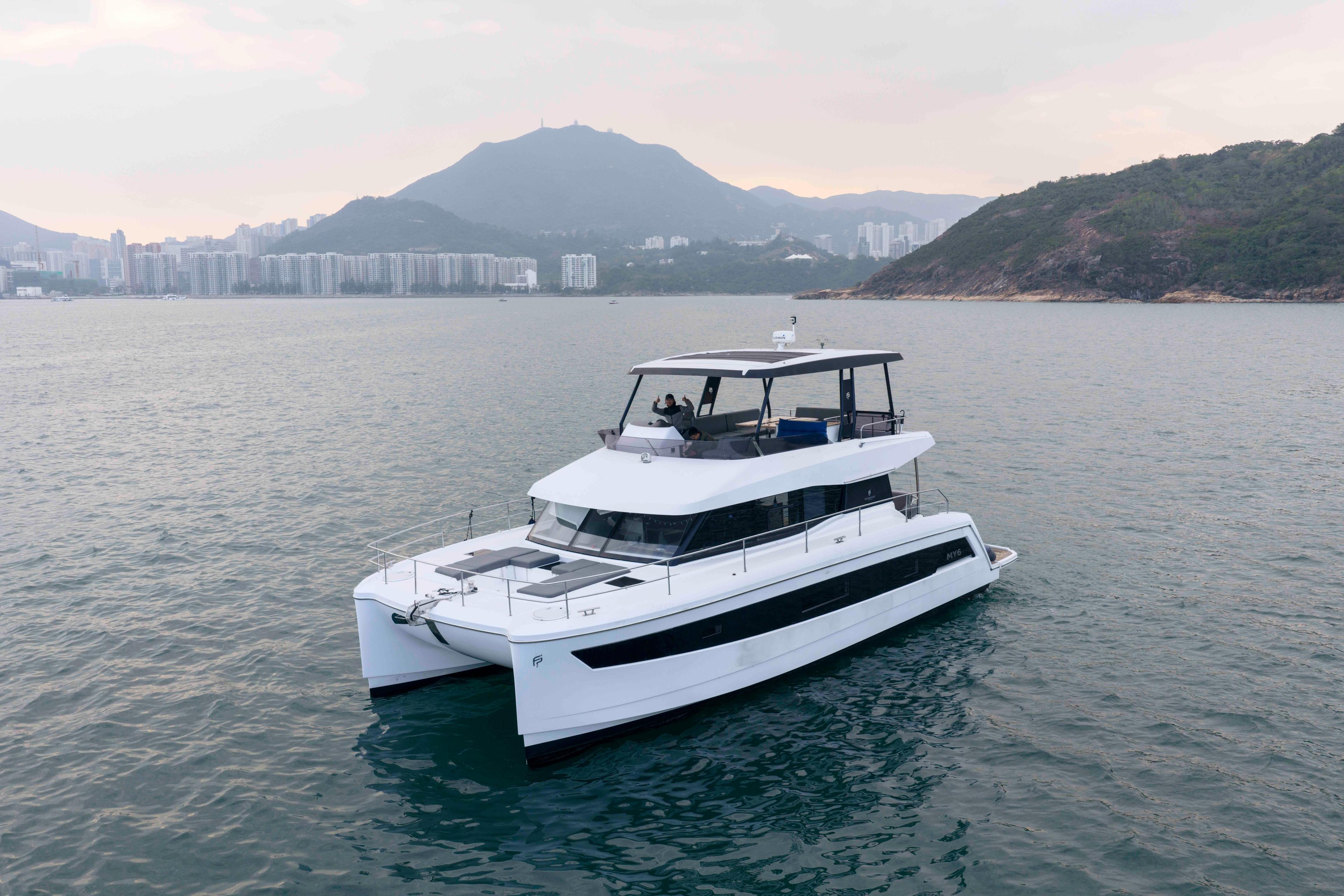 Fountaine Pajot MY.6