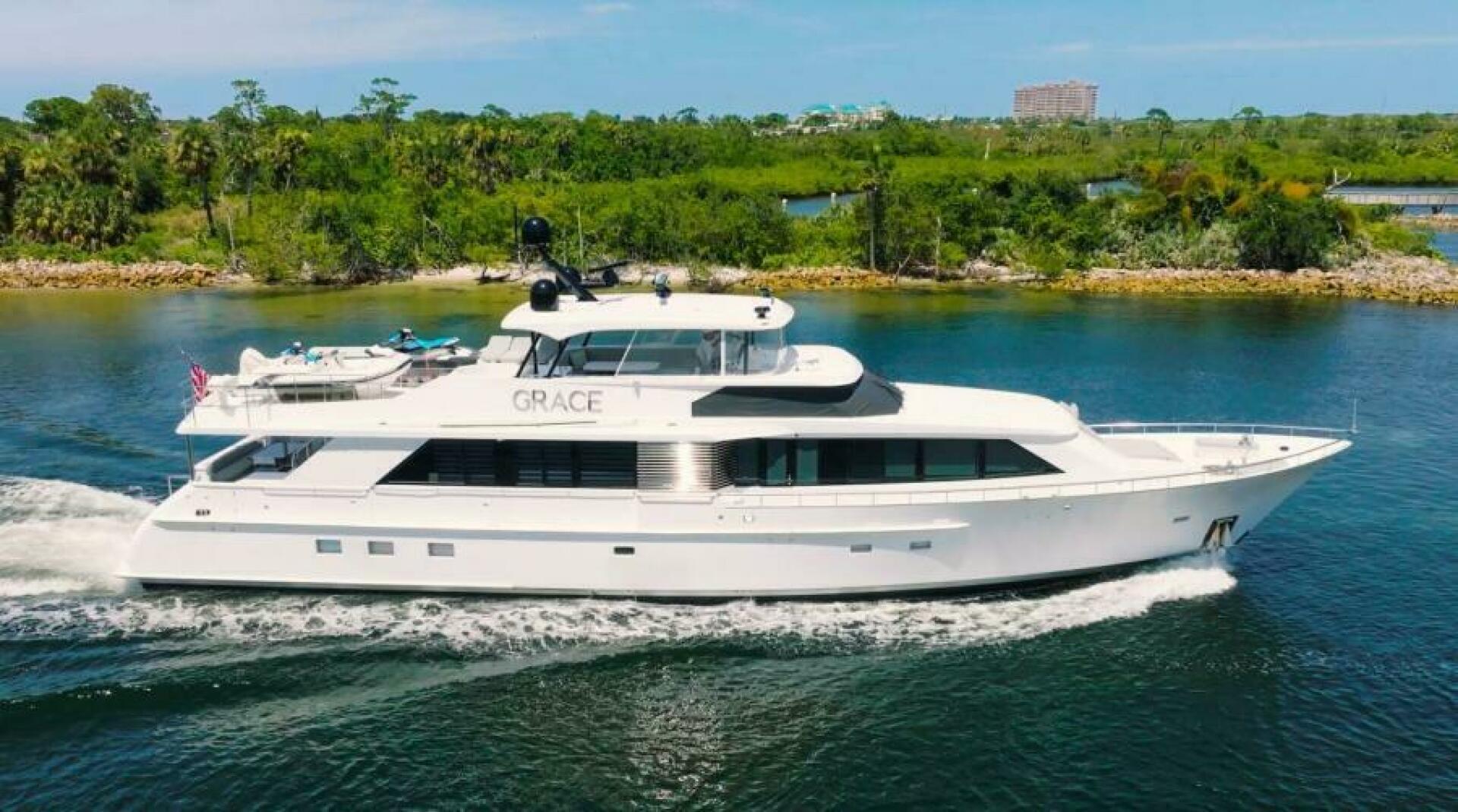 Nordlund Raised Pilothouse