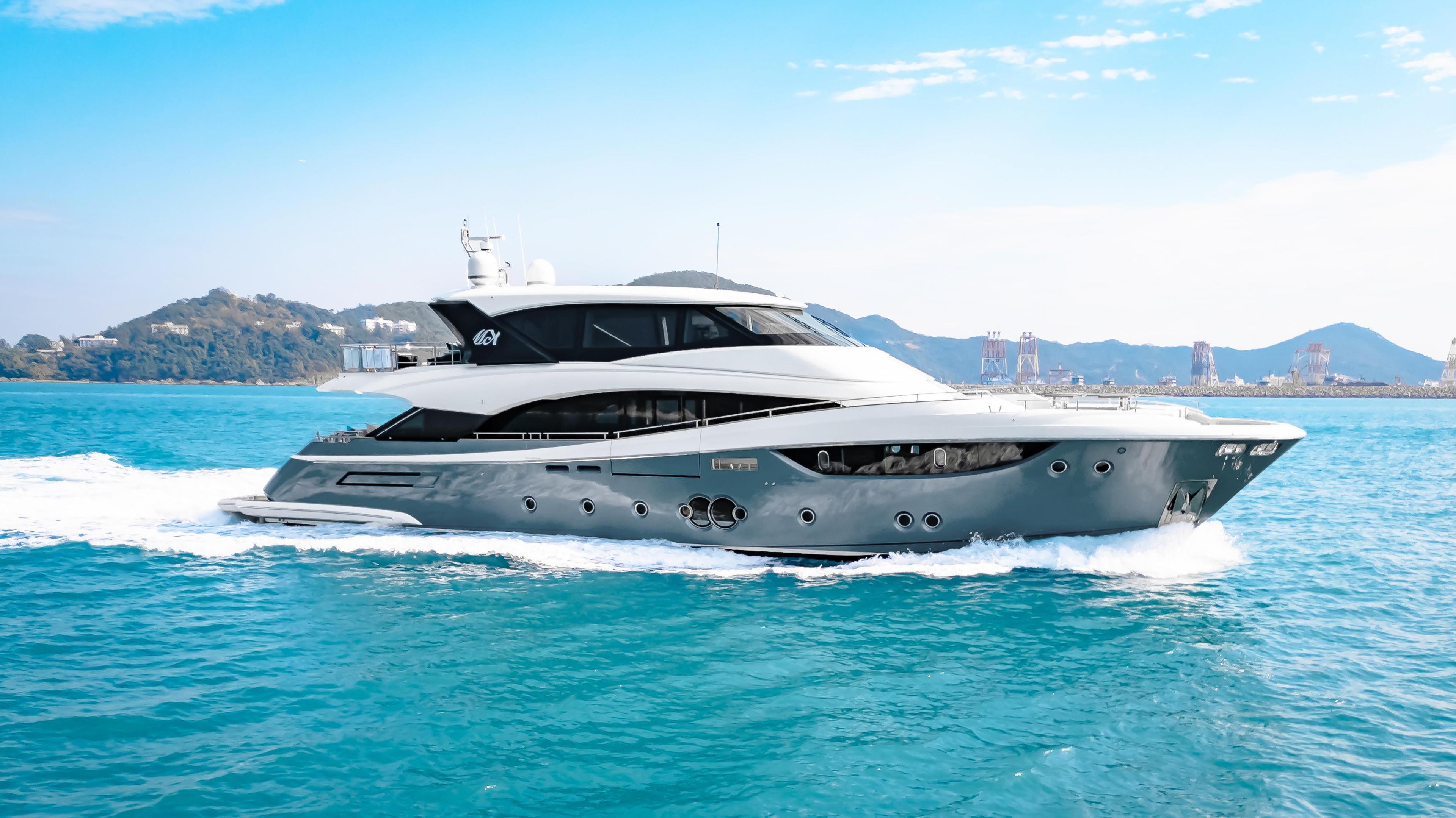 2023 Monte Carlo MCY 105 Skylounge for sale in Hong Kong