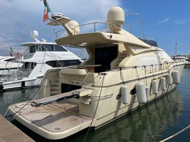2006 Ferretti Altura 690 for sale in Porto Romano, Fiumicino, Italy