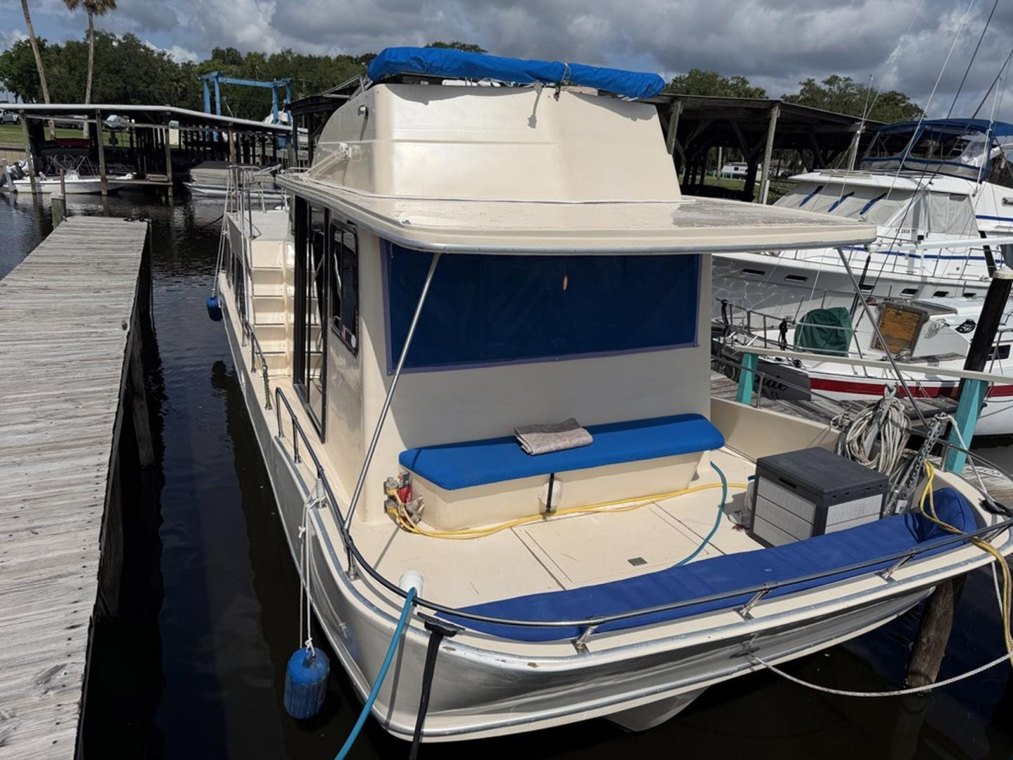 1987 Holiday Mansion 38 for sale in Stanford, Florida, United States