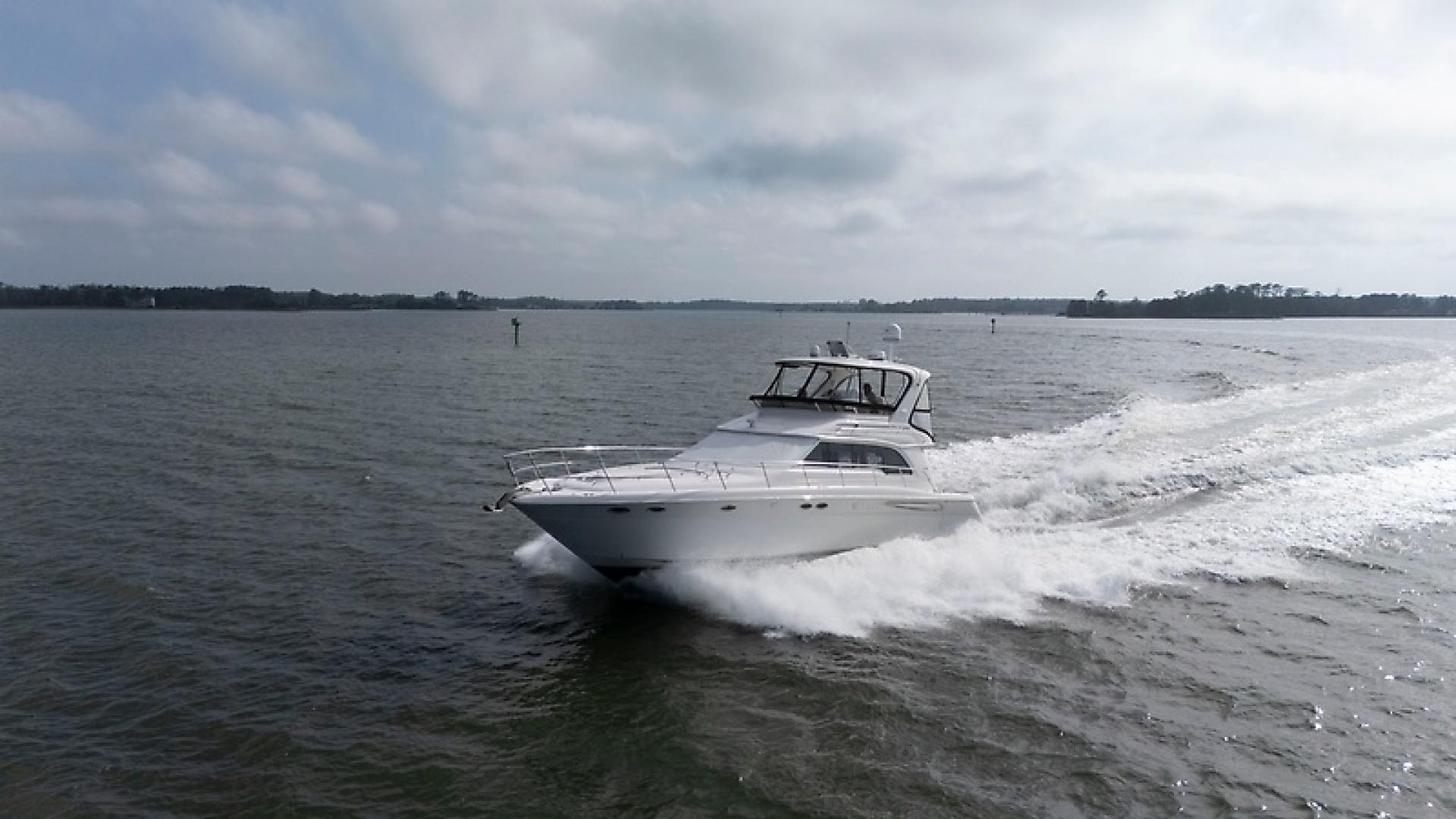 Sea Ray 480 Sedan Bridge