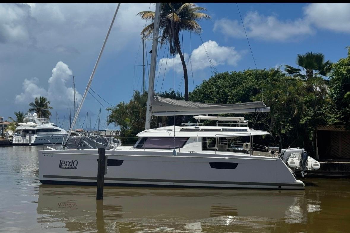 Fountaine Pajot Saba 50 for sale