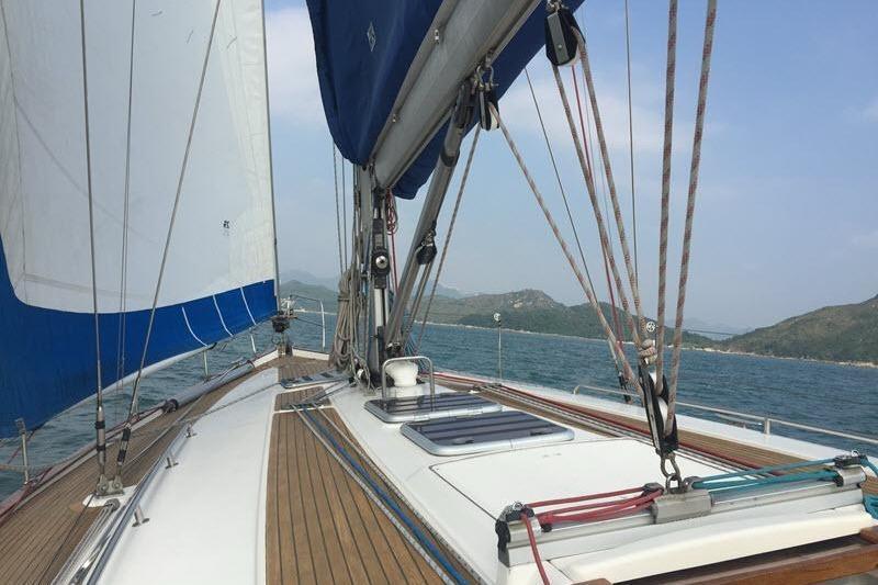 Bavaria 47