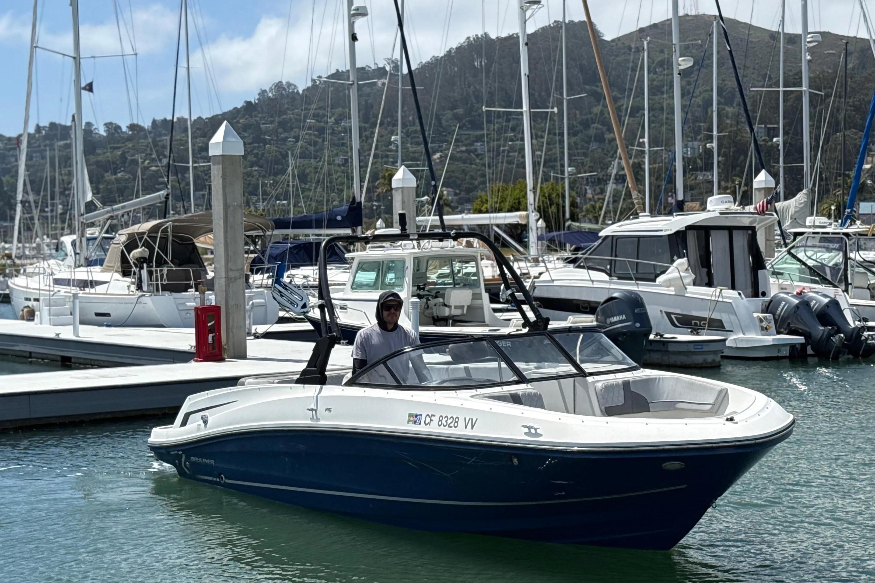 2021 Bayliner VR6 Bowrider I/O for sale in Sausalito, CA